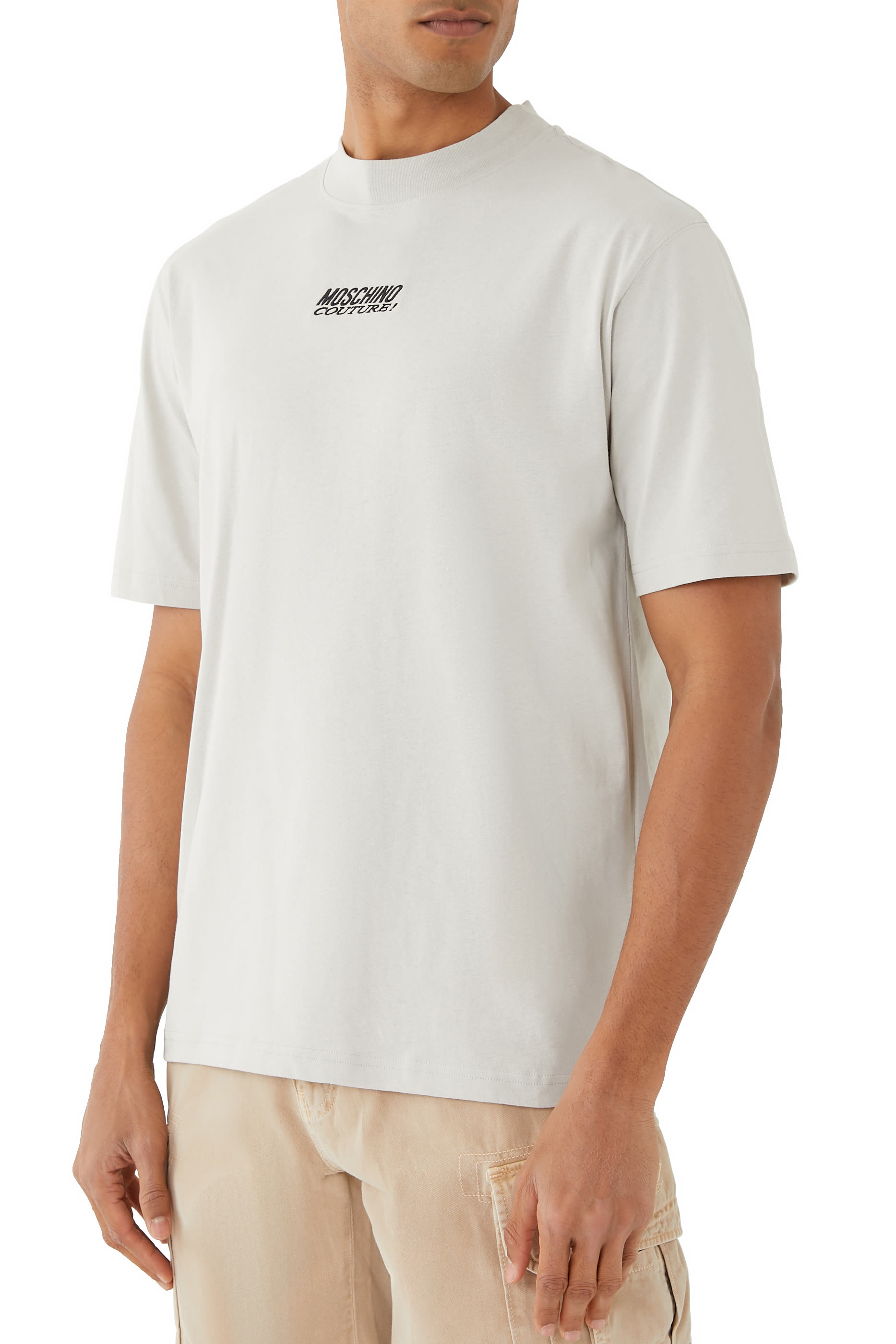 تيشيرت مطرز بشعار الماركة