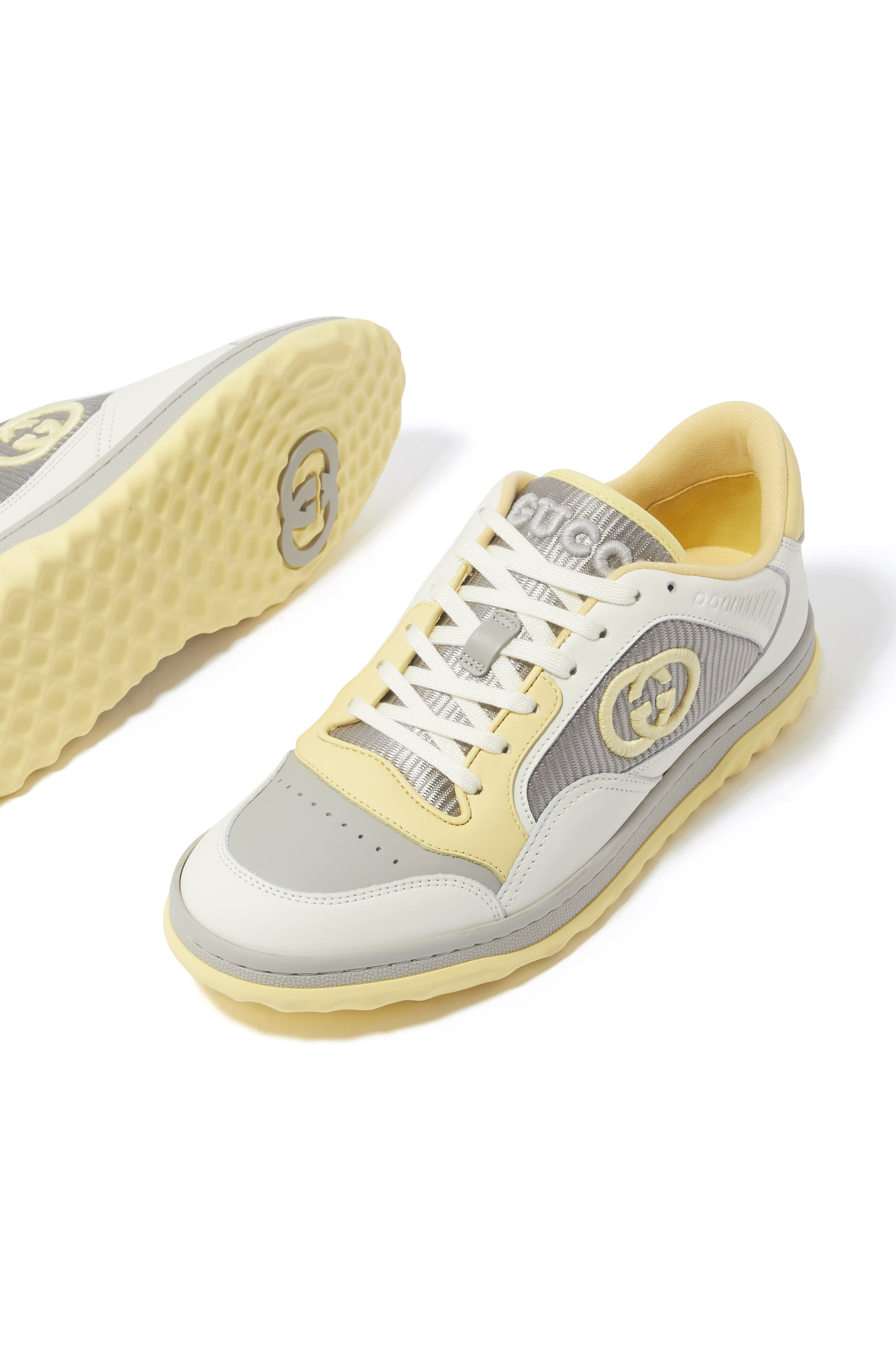 سنيكرز بشعار MAC80 جلد