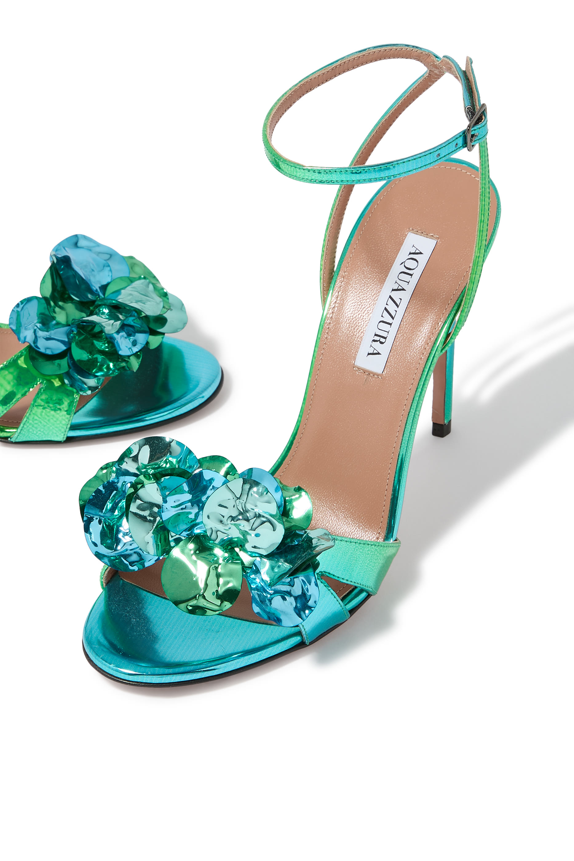 صندل سمر صن  105 بمقدمة مفتوحة