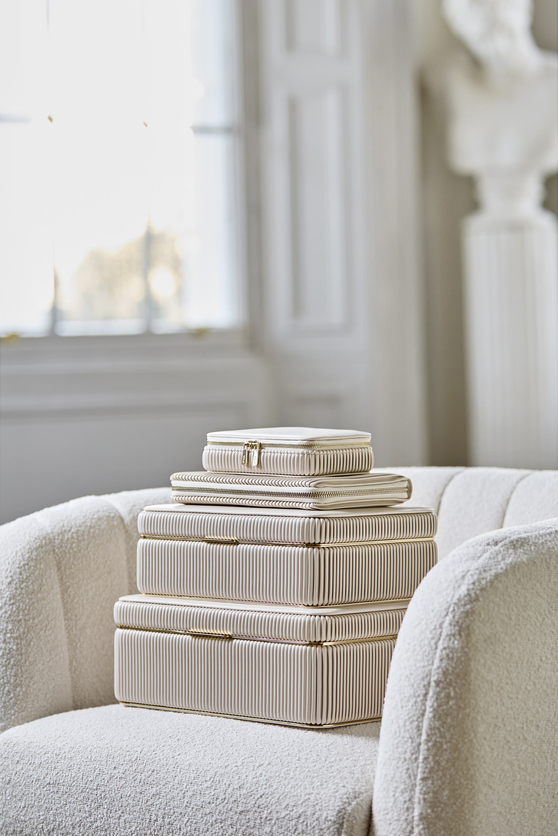 حقيبة مجوهرات بيلا بسحاب