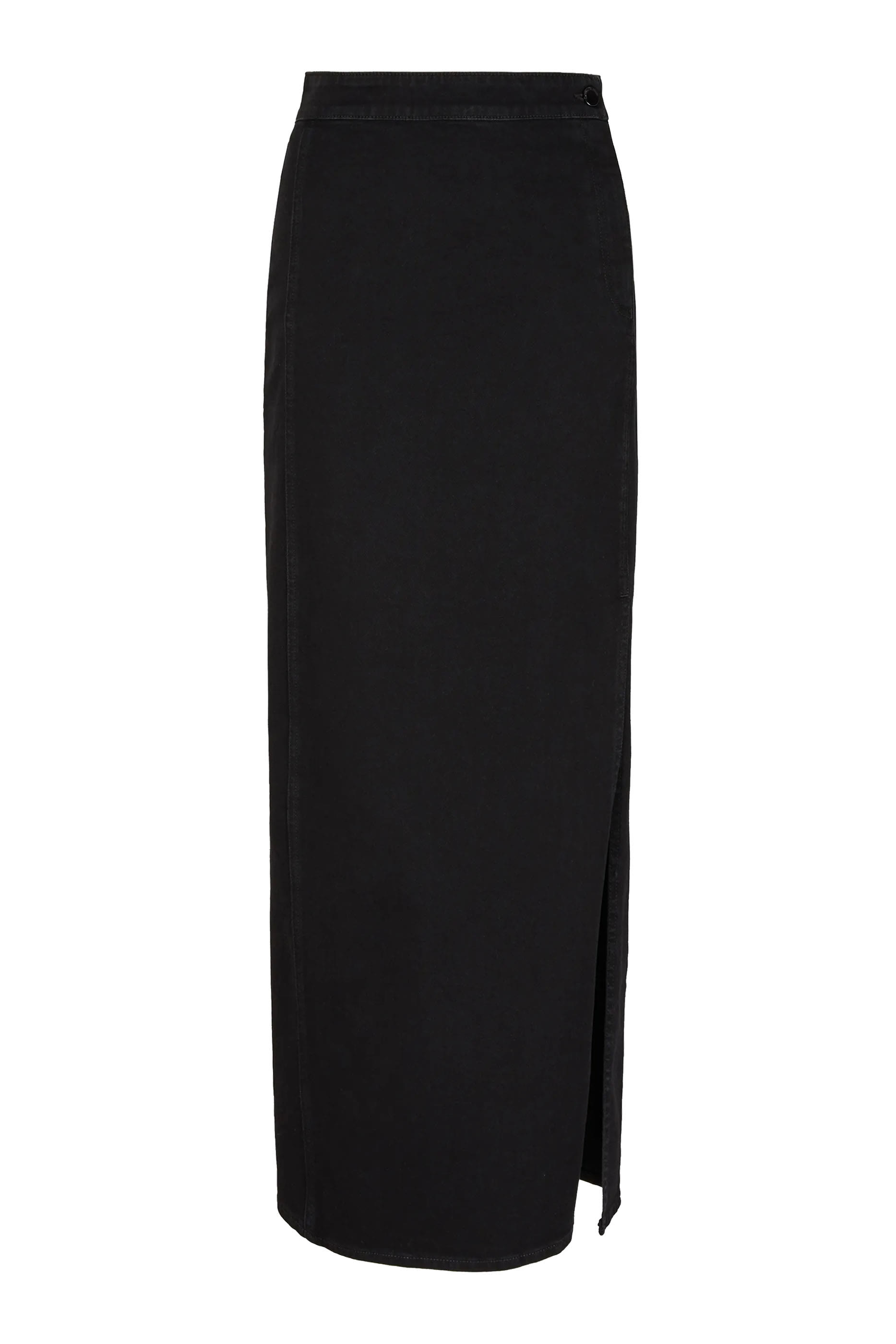 تنورة دنيم بفتحة