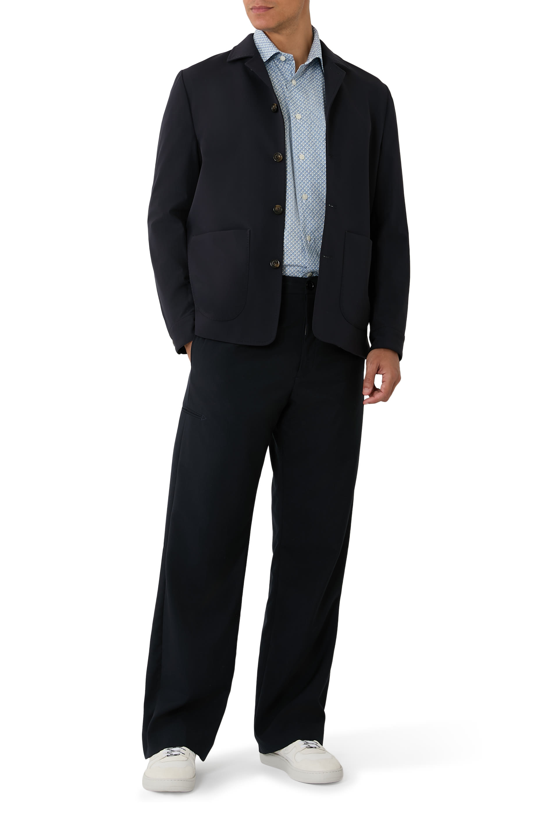 قميص بنقشة تويل مميز للماركة