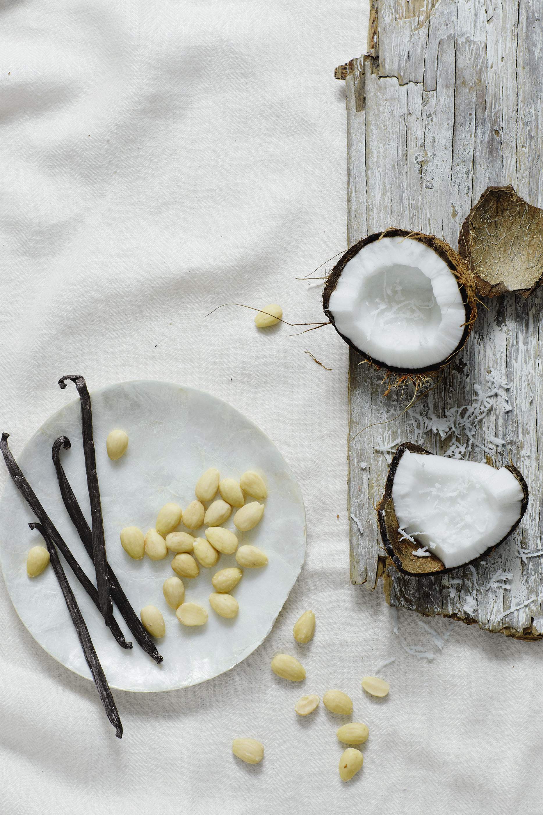 شمعة سيشيل بتصميم عمودي