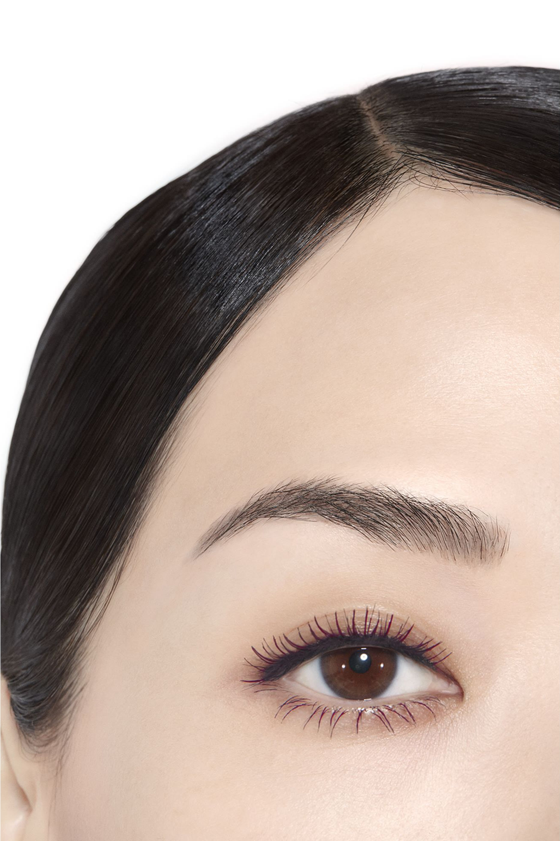 ماسكارا Noir Allure الكل في واحد لرموش كثيفة، طويلة، محددة ومقوسة