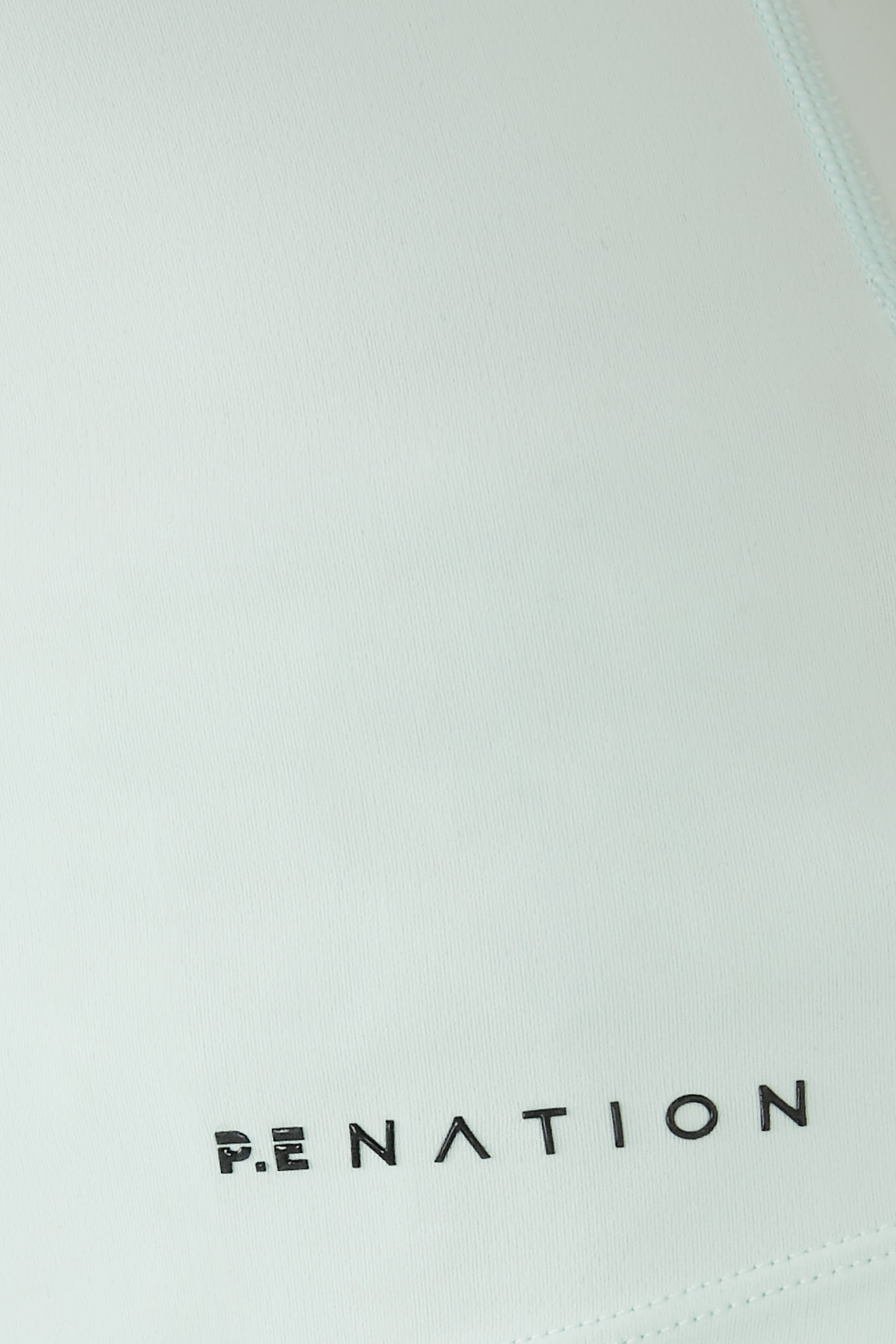 بلوزة فاونديشن ماسل بلا أكمام