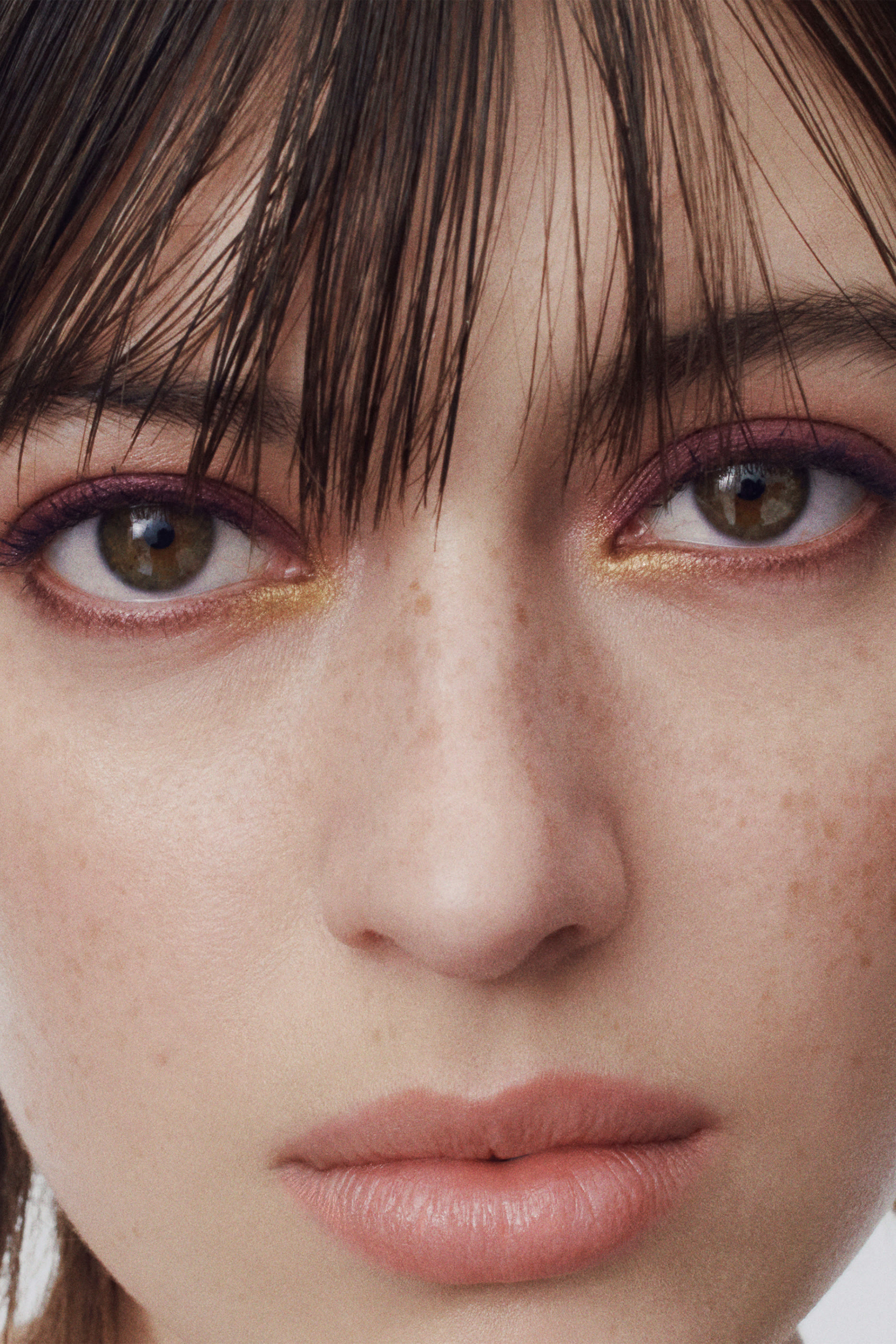 لوحة ظلال عيون بخمسة ألوان