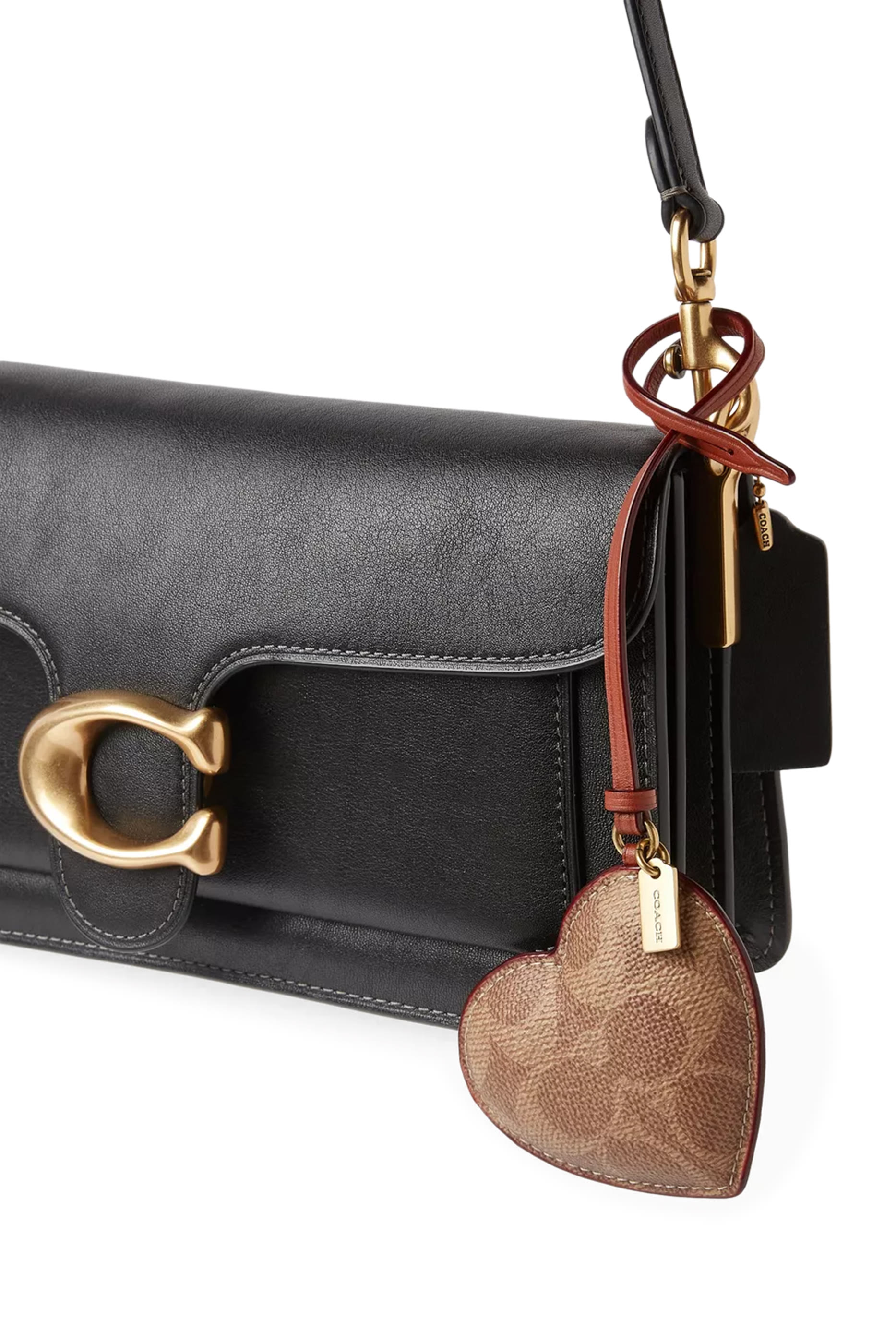 حلية حقيبة بتصميم قلب منفوخ