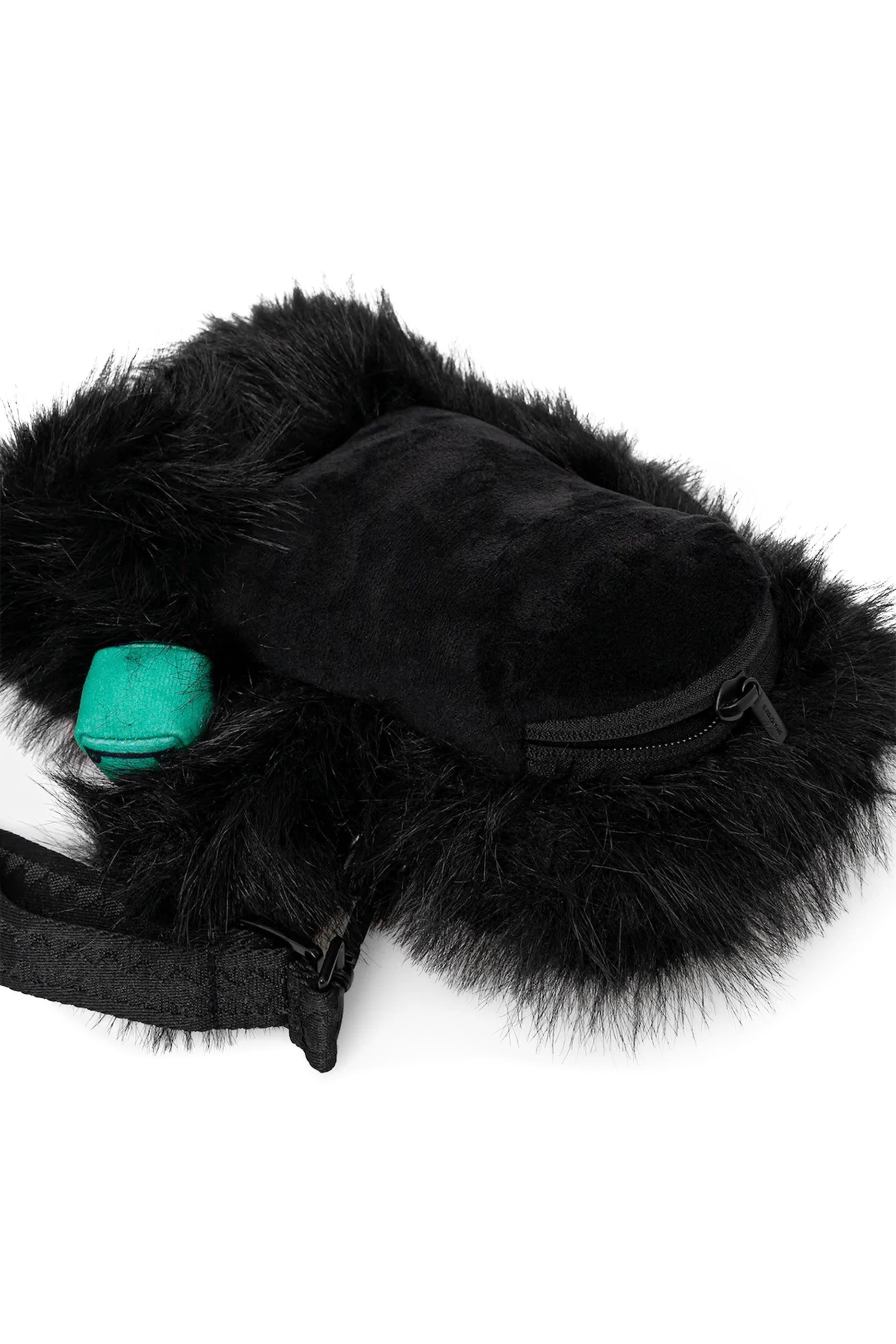 حقيبة ظهر فرو بتصميم دب كراي للأطفال