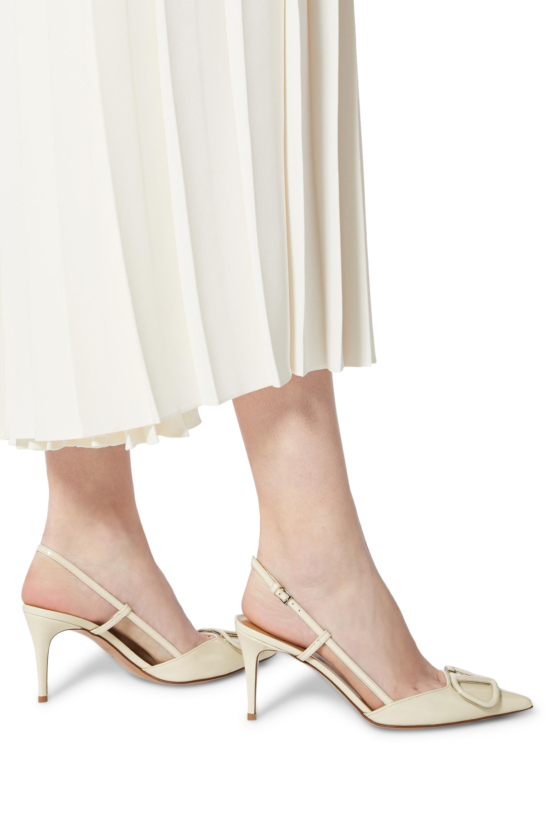 حذاء كلاسيك فالنتينو غارافاني 80 بسير خلفي جلد