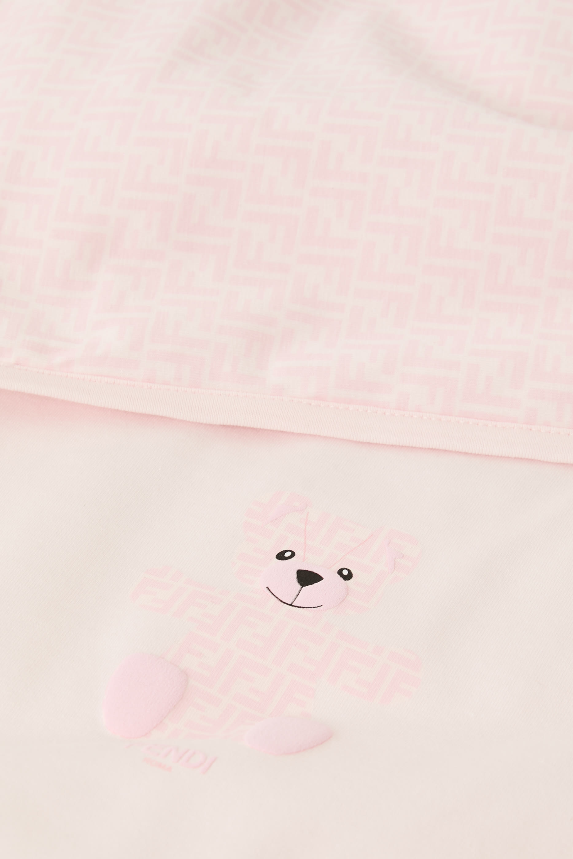 بطانية بشعار الماركة جيرسيه للأطفال