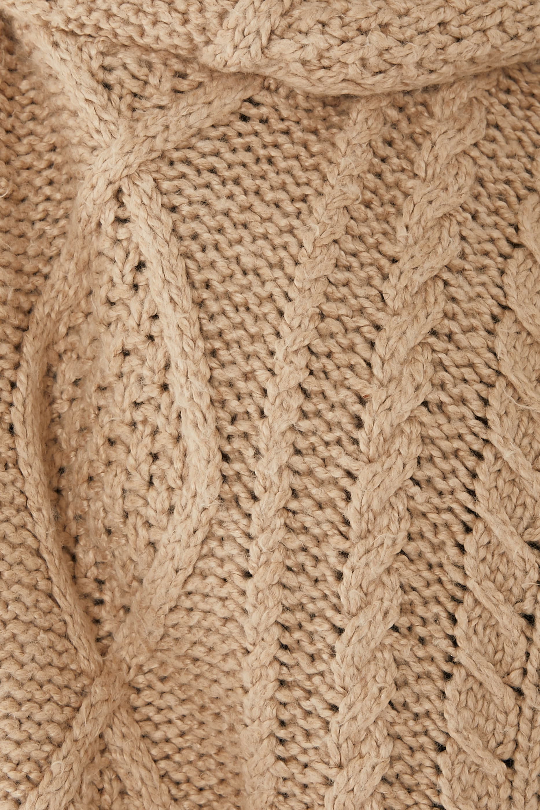 هودي منسوج بغرزة االضفيرة