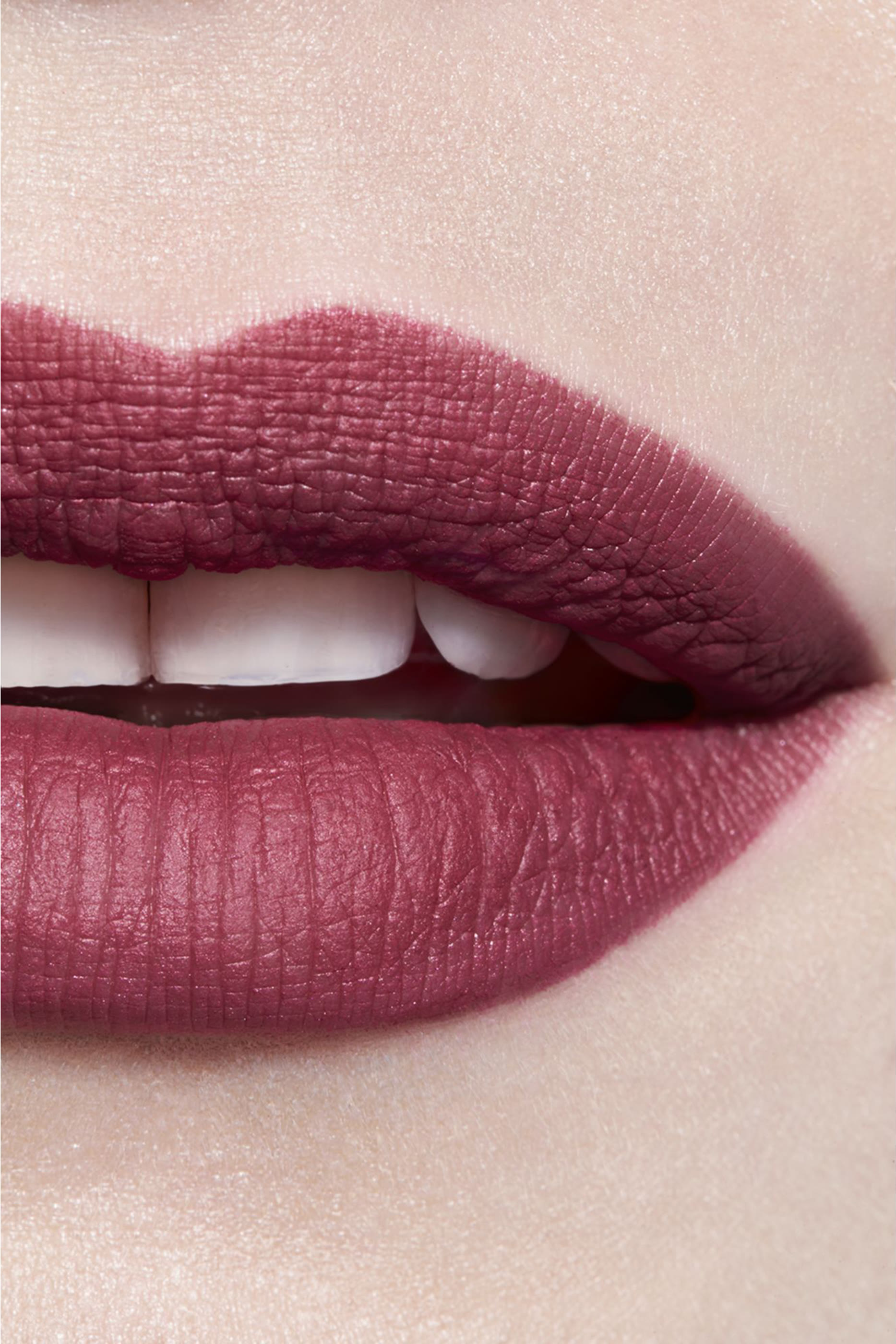 Rouge Allure Velvet Luminous Matte Lip Colour