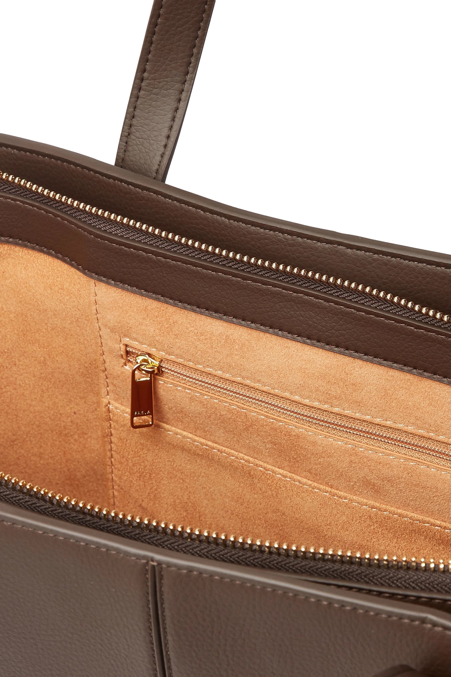 حقيبة يد بالوما