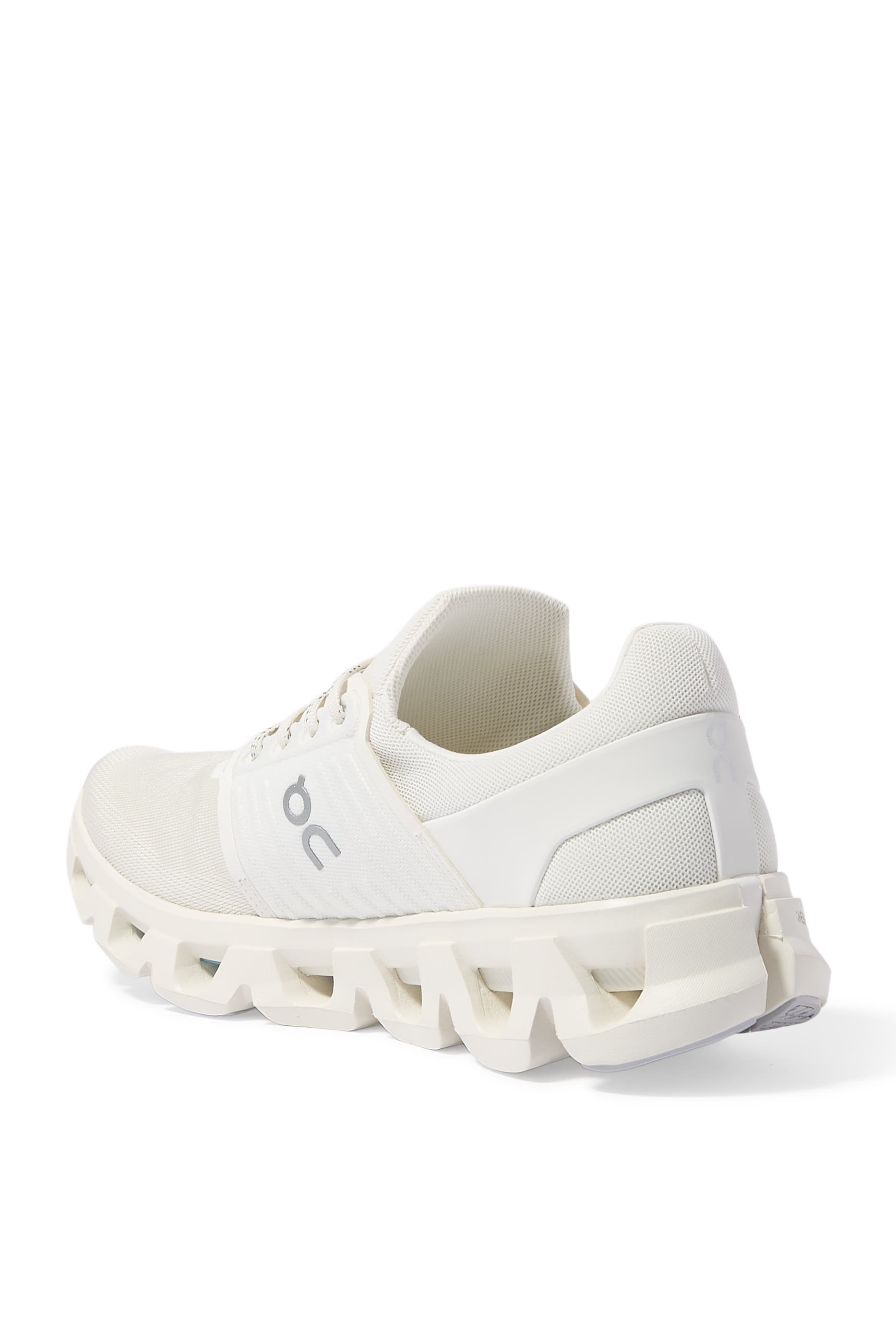 سنيكرز كلاودسويفت 4 ايه دي للرجال