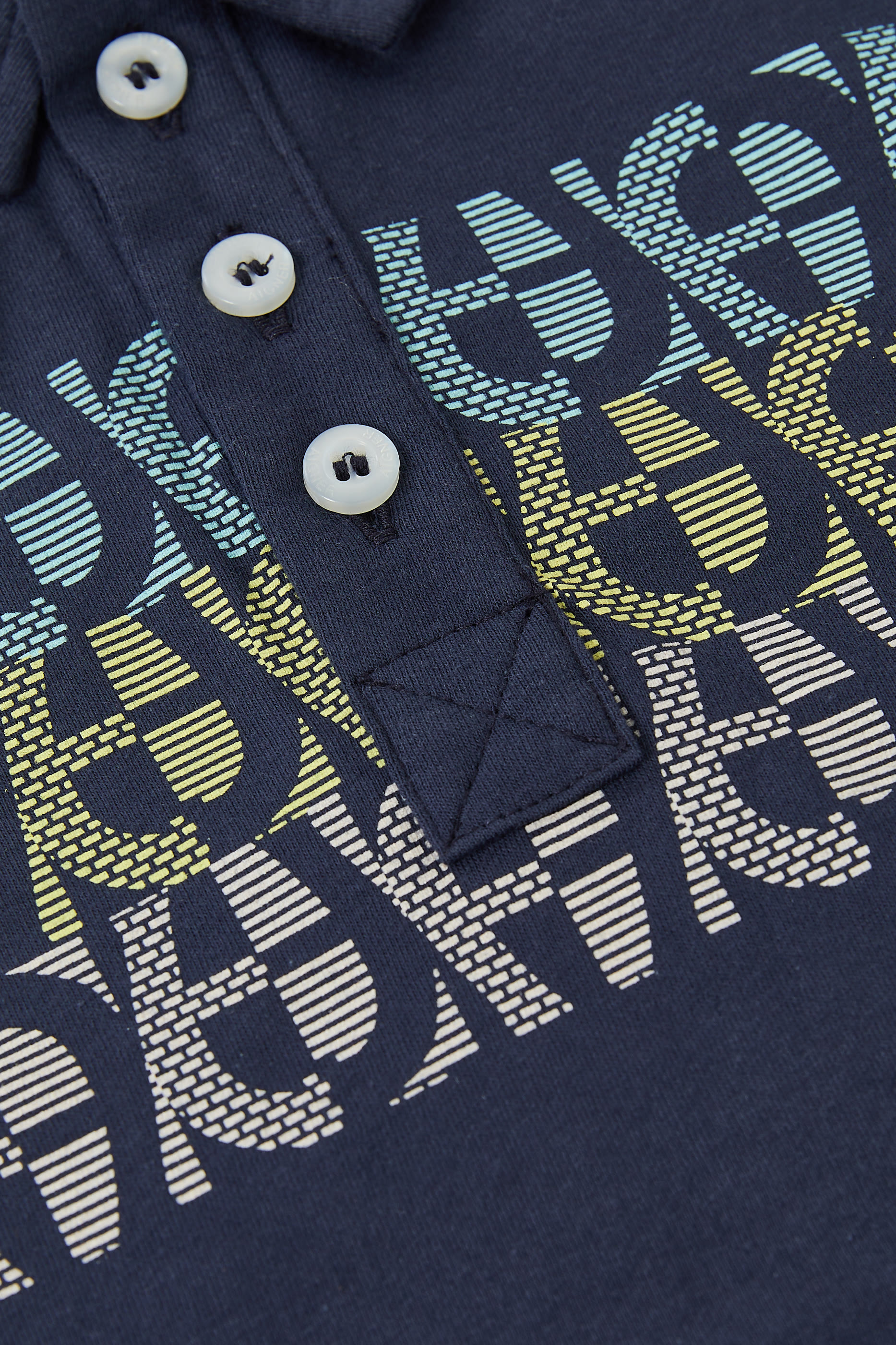 قميص بولو قطن بطبعات شعار الماركة للأطفال