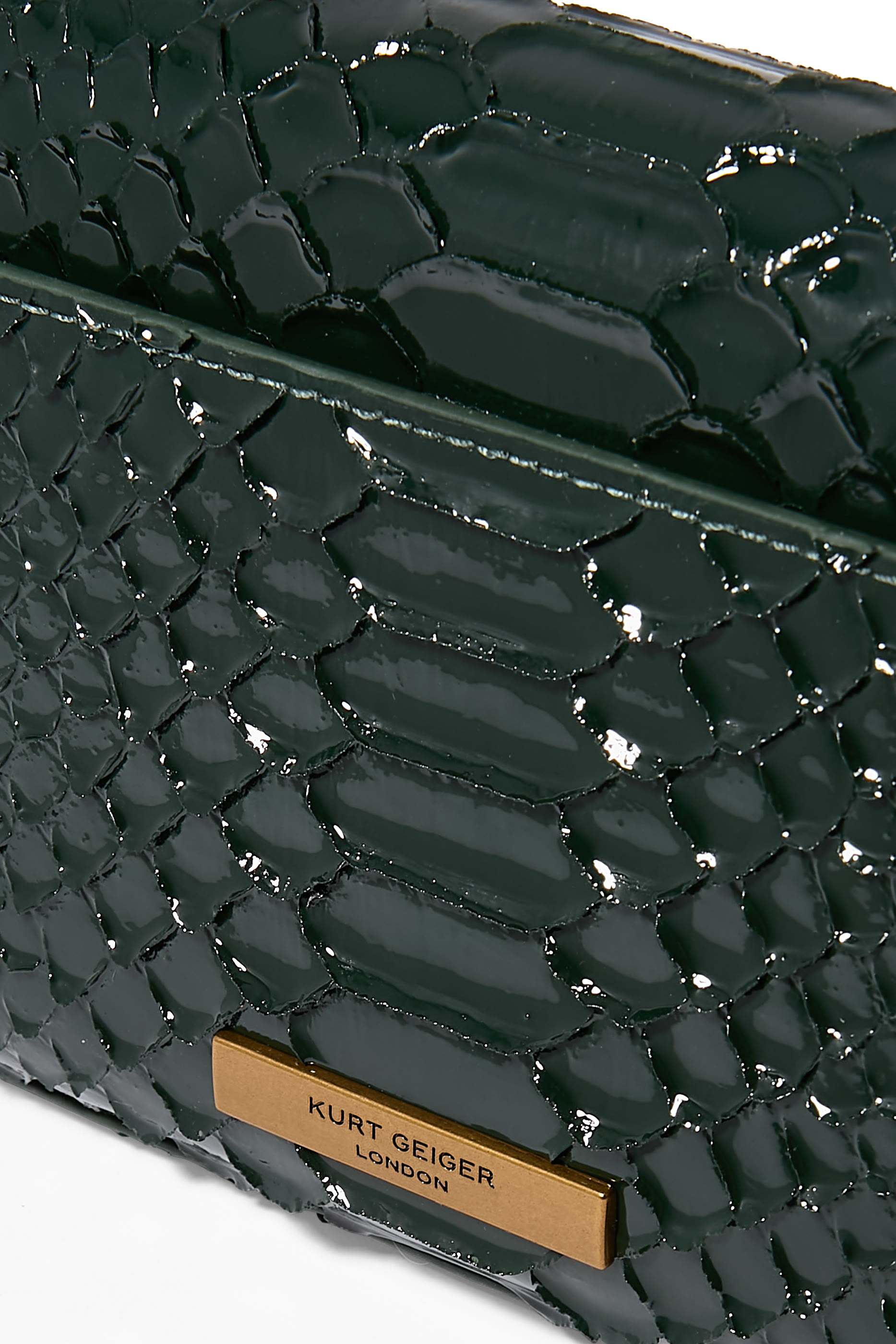 كلاتش تشيلسي بتصميم مستطيل