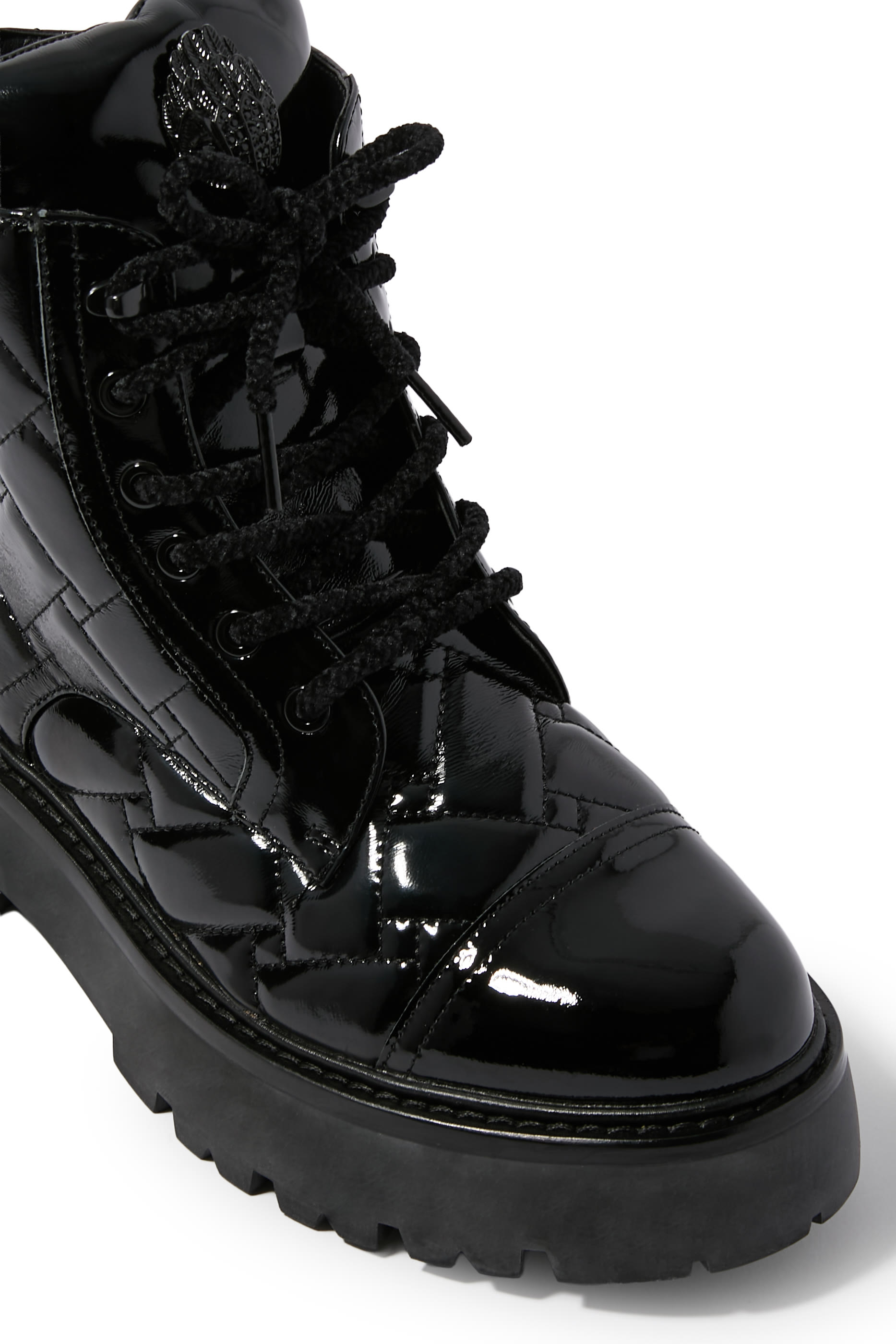 بوت كنسينغتون بتفاصيل مبطنة