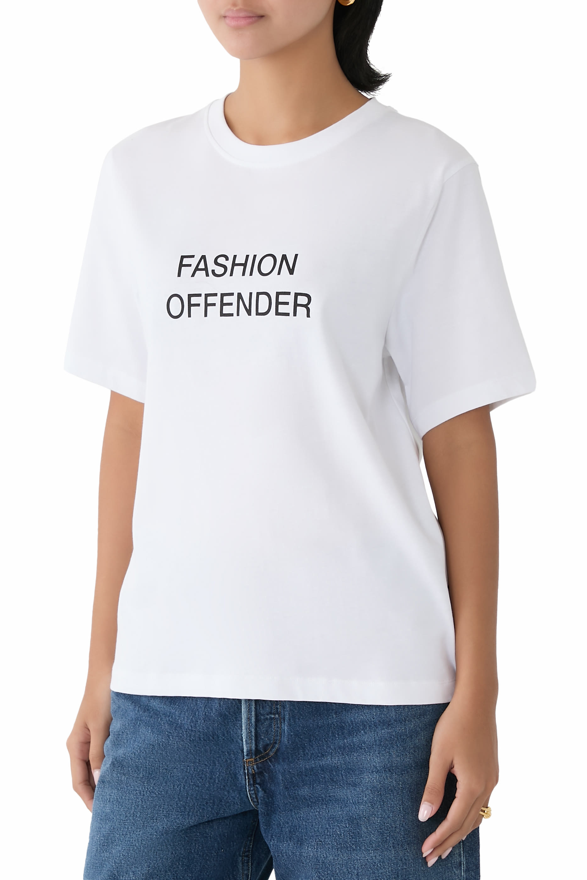 تيشيرت بنقشة شعار