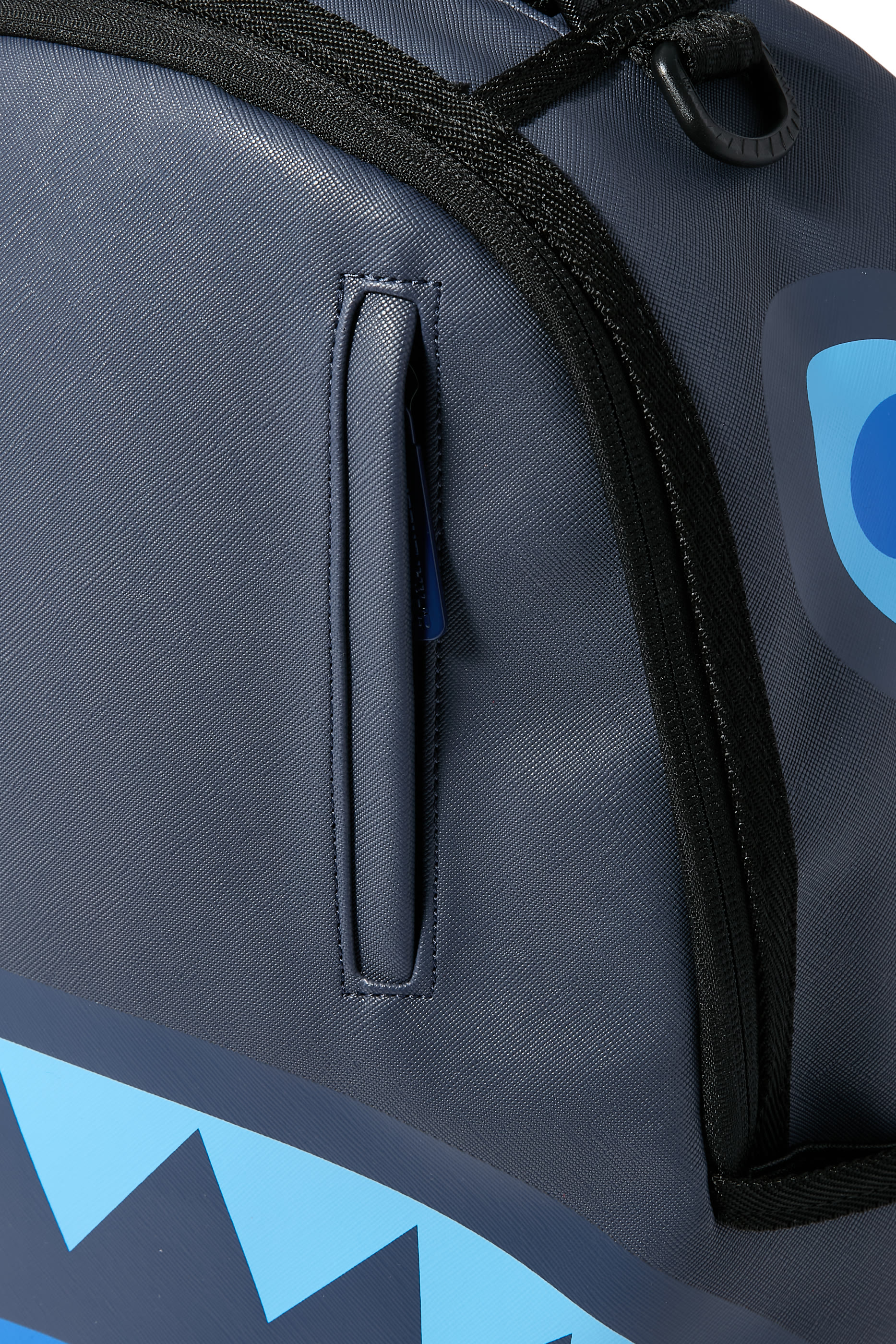 حقيبة ظهر شارك سنترال ليت أرايفل دي أل اكس اس في للأطفال