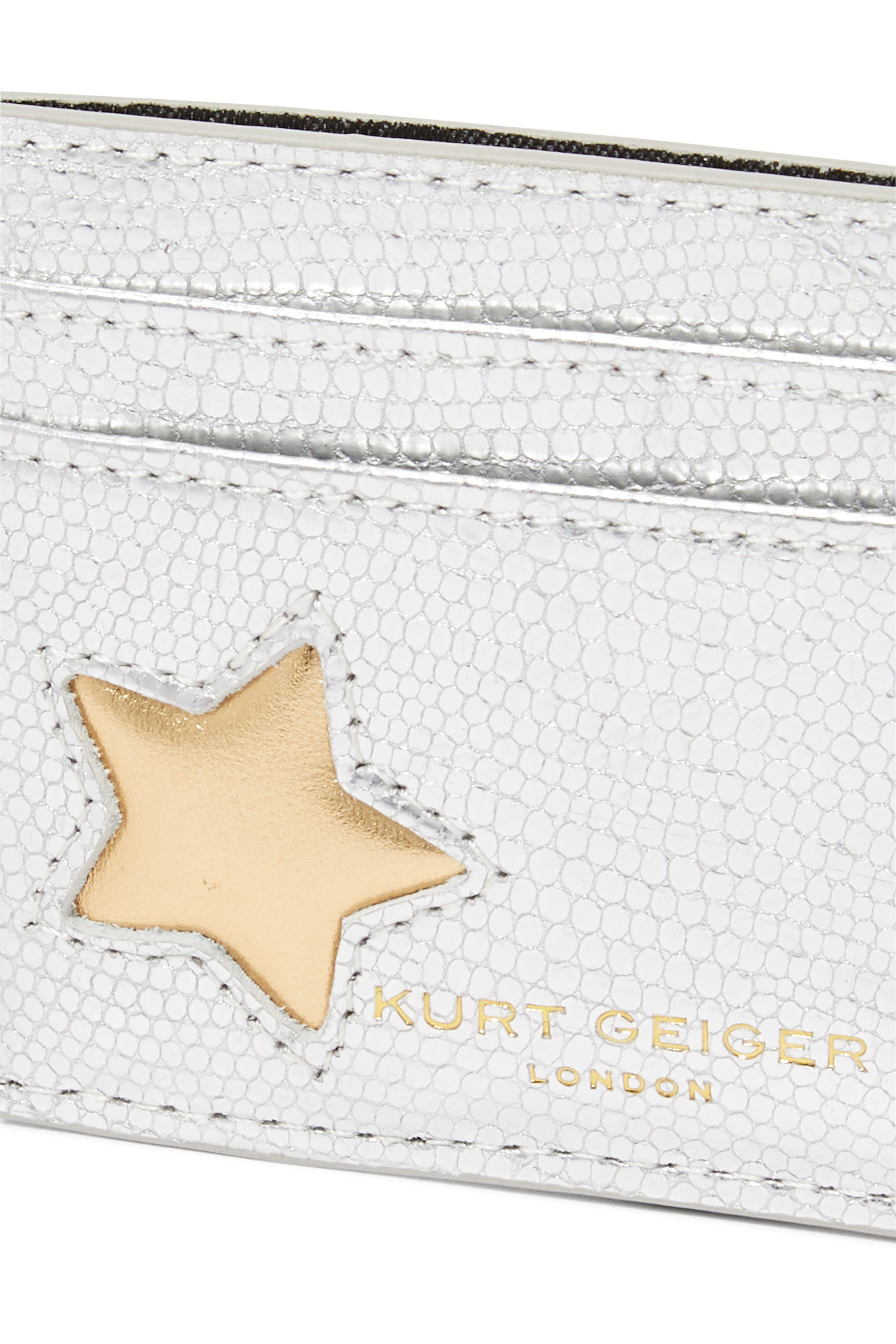 حافظة بطاقات بنجمة