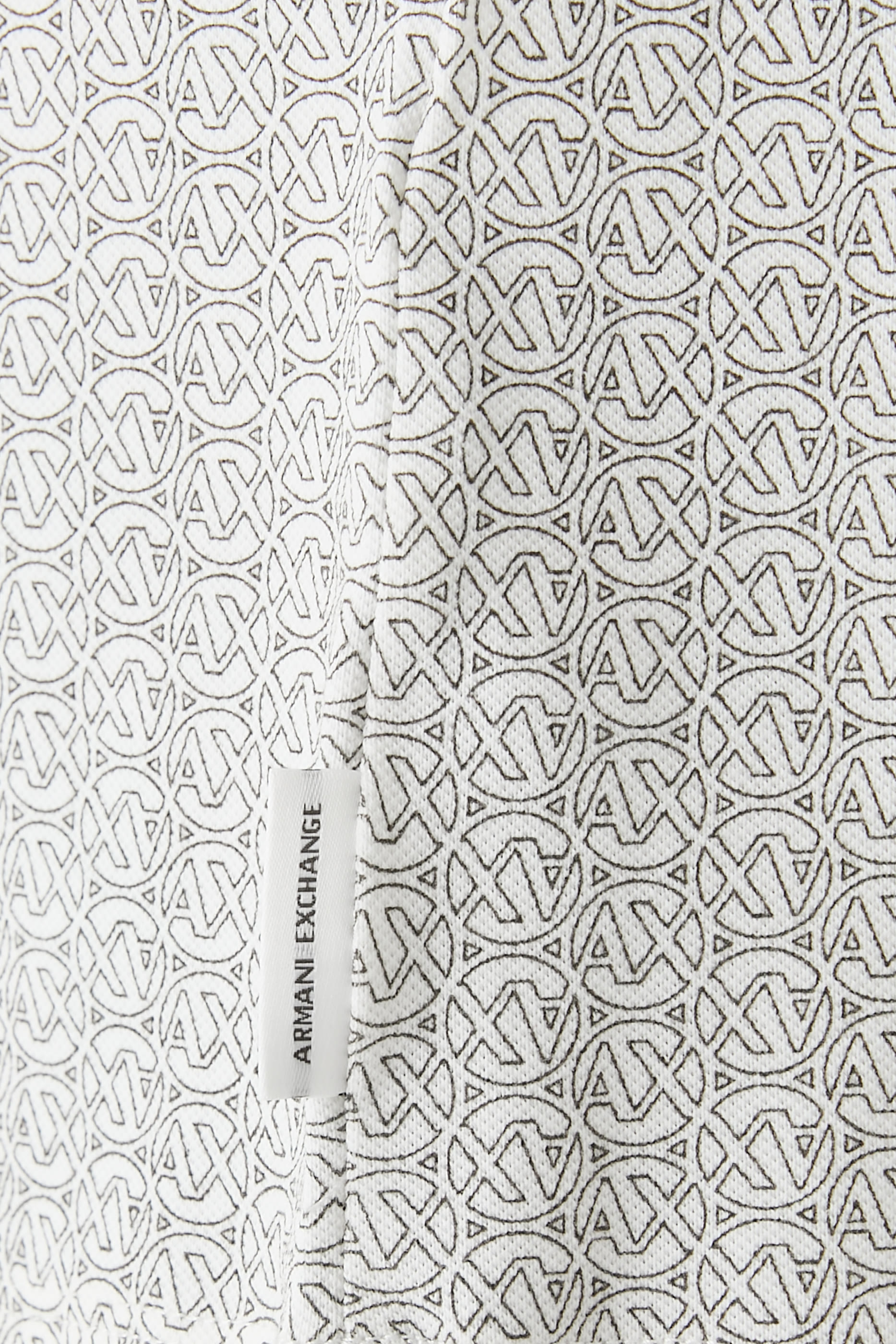 قميص بولو بأكمام قصيرة