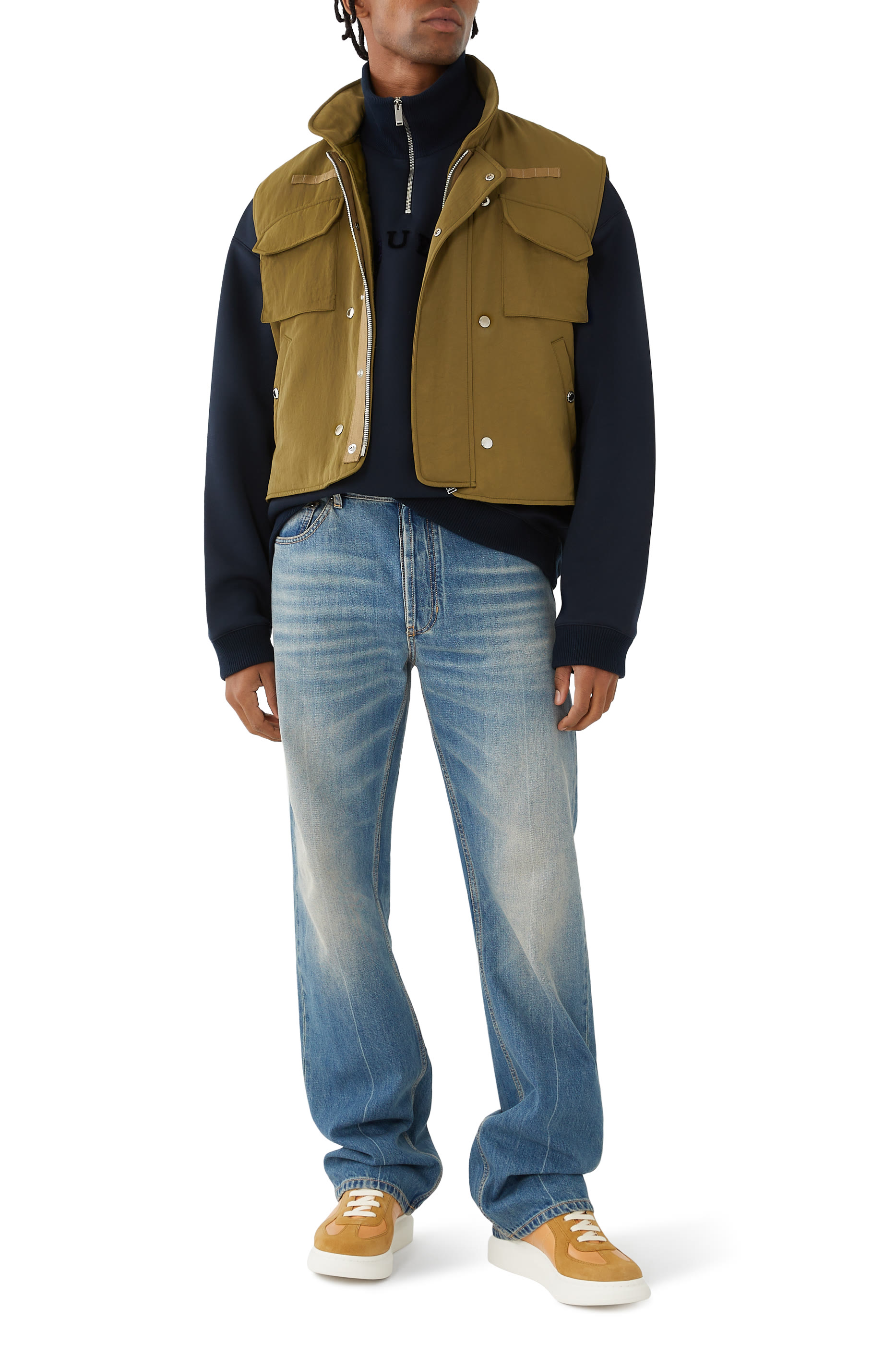 سويت شيرت بشعار الماركة