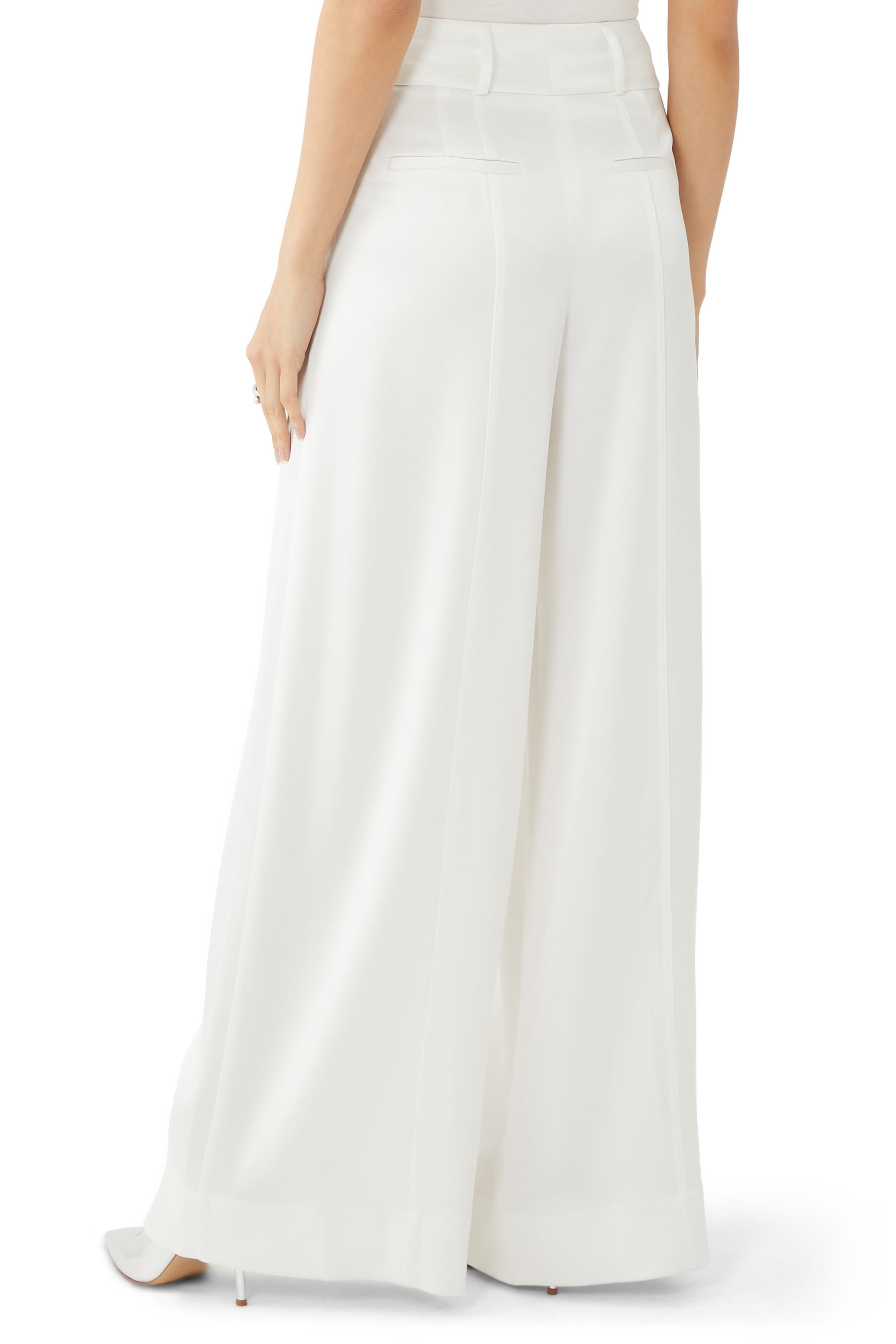 بنطال مايم بخصر مرتفع وأساور ستان