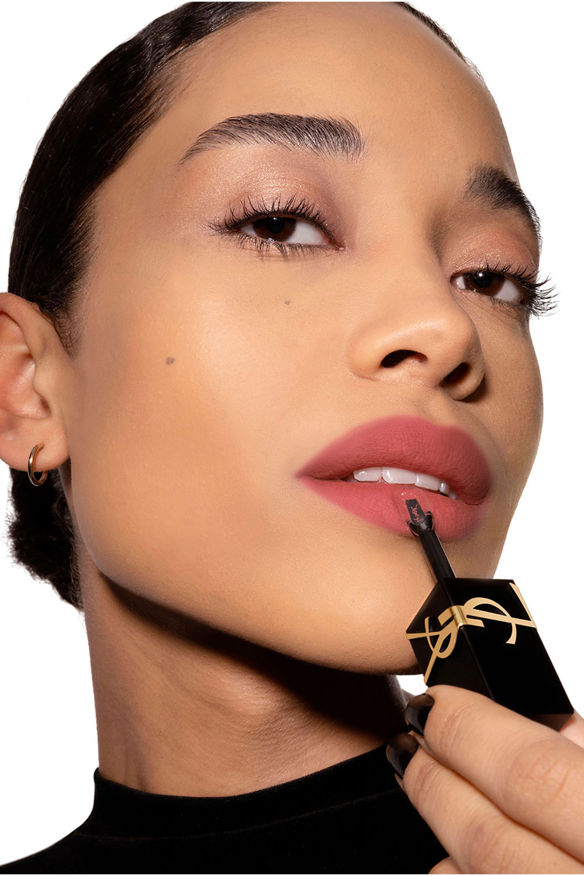 أحمر شفاه ذا إنكس بلورينغ سائل غير لامع ليب ستين