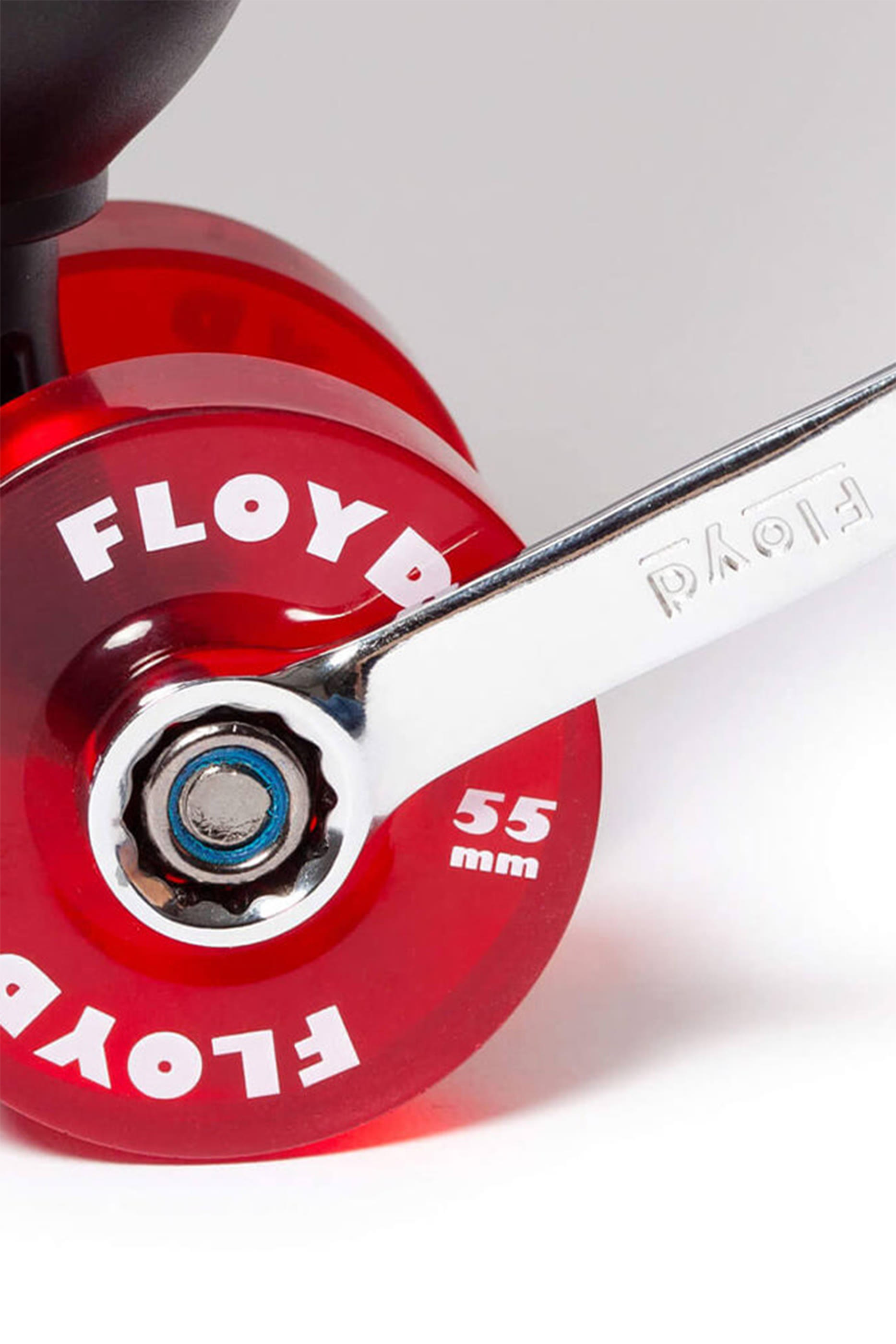 حقيبة سفر تشاك ان