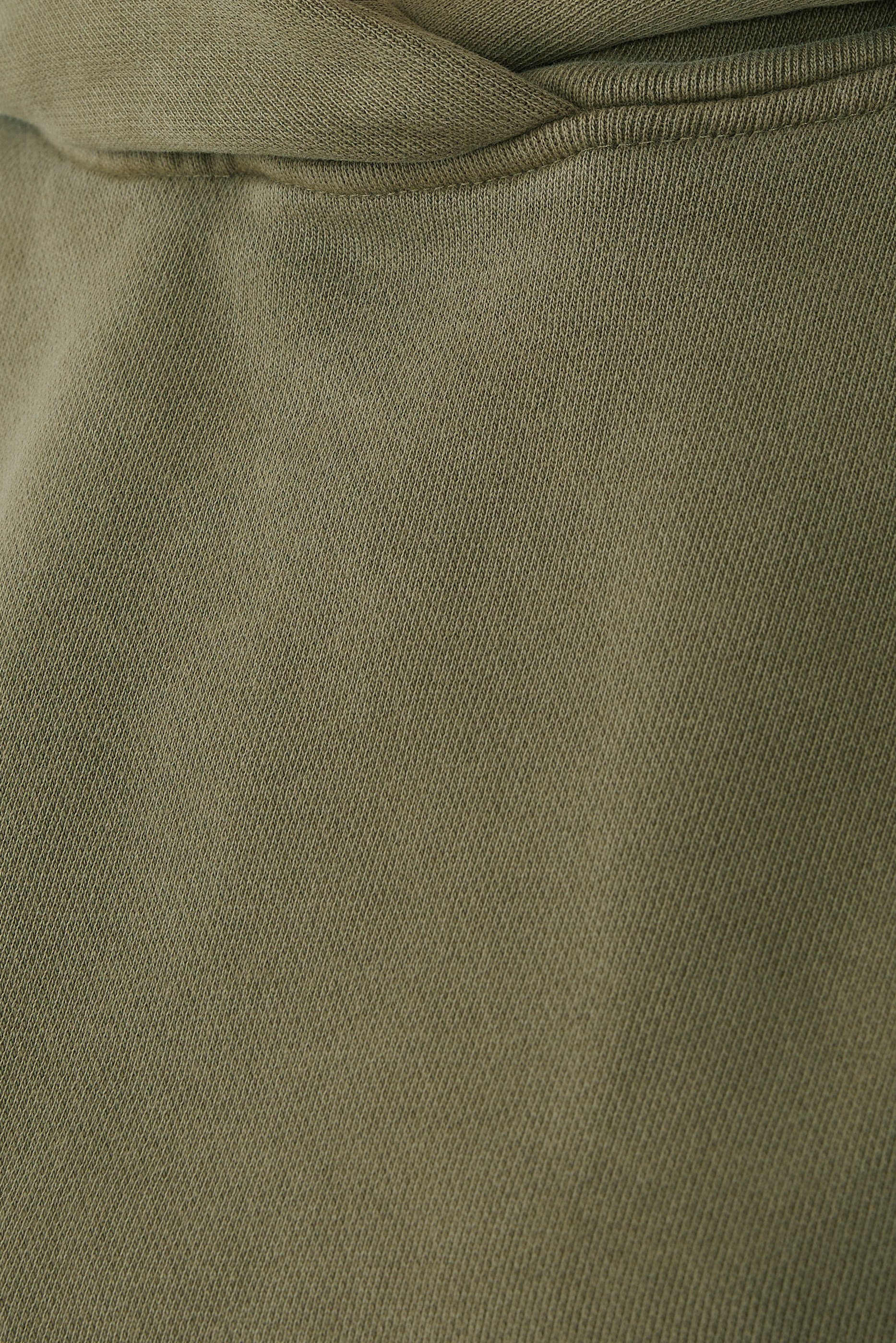 هودي قصير ثقيل