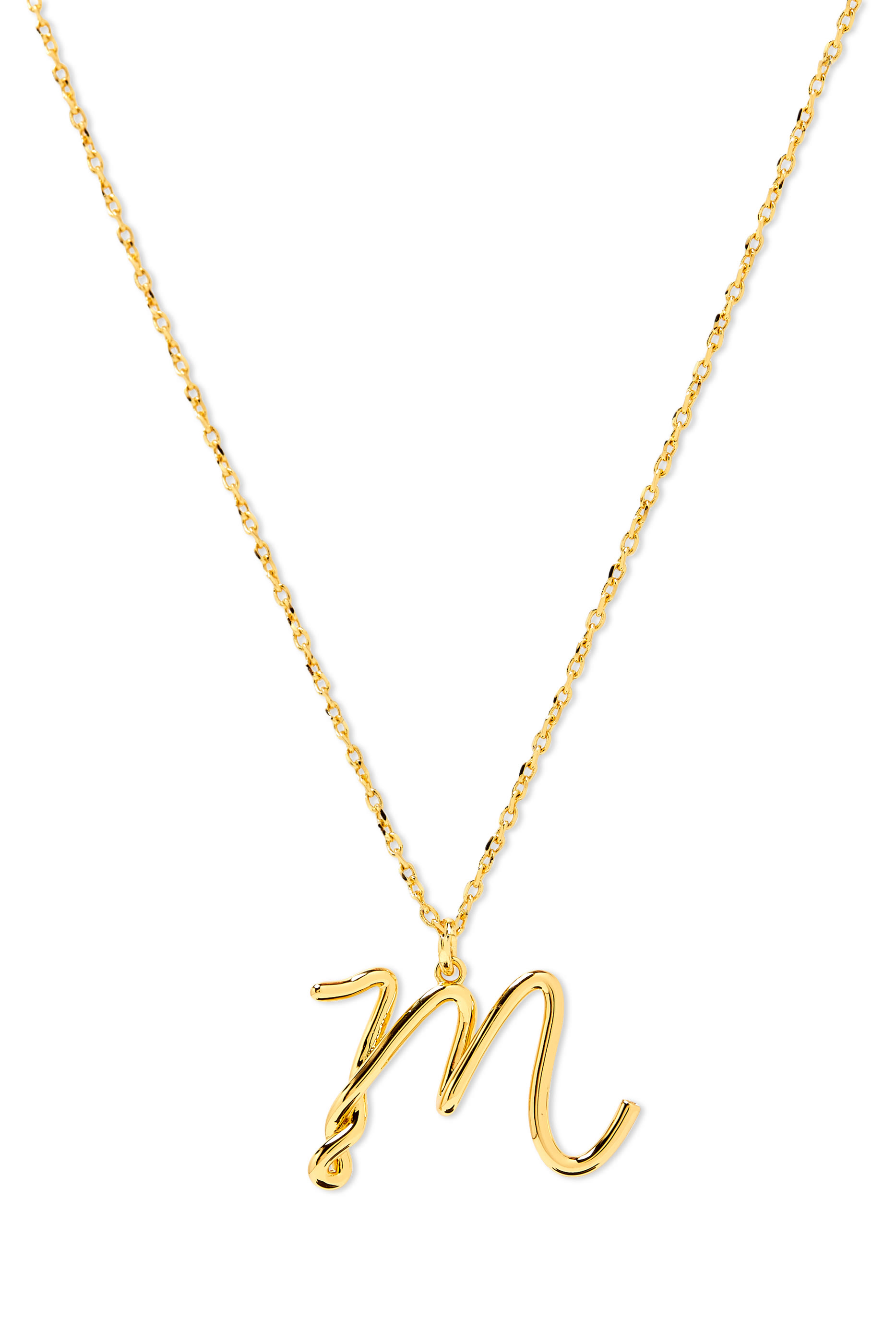 قلادة وان ان ايه ميليان بدلاية بتصميم حرف M