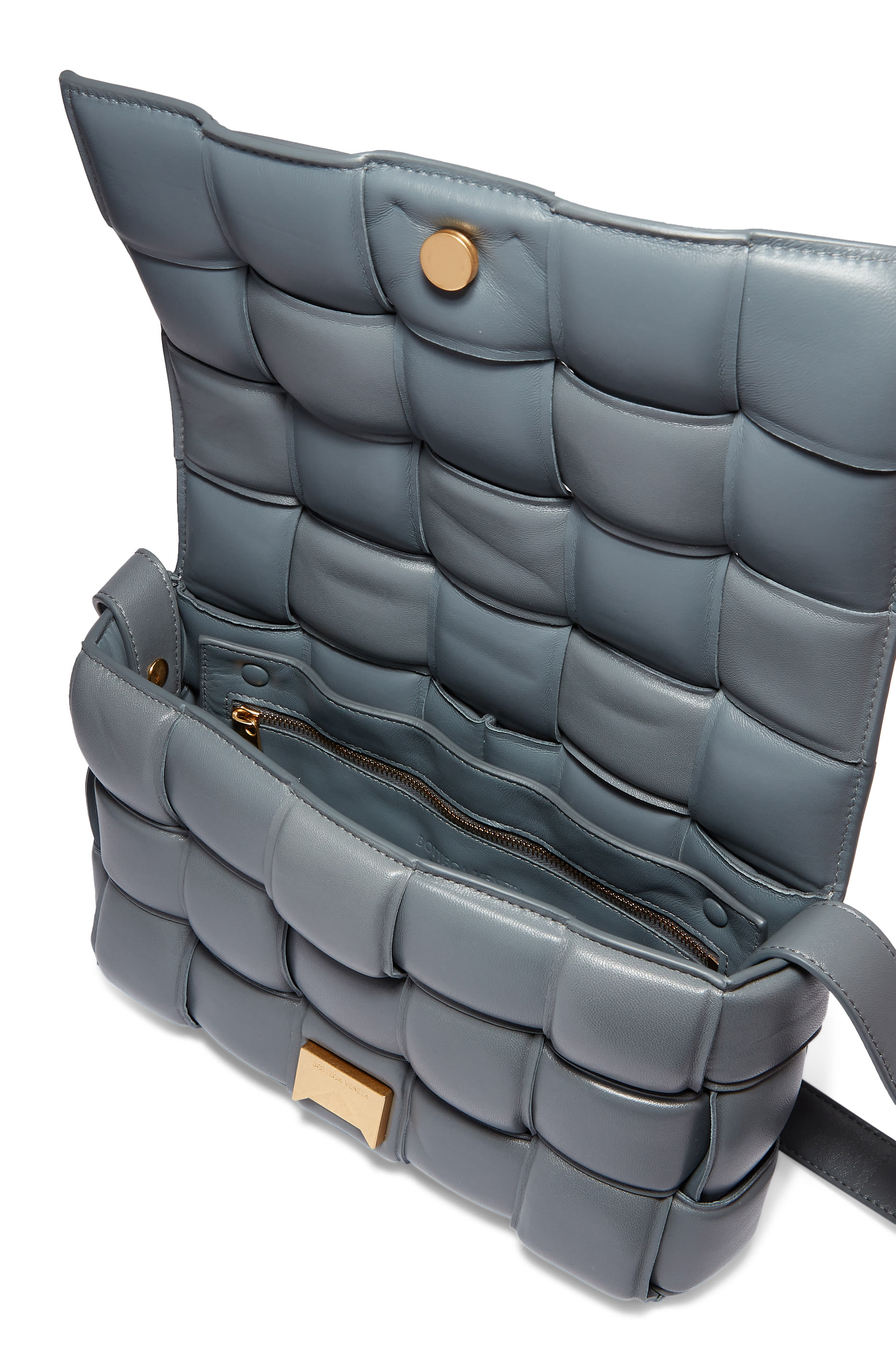 حقيبة كاسيت بتصميم مبطن