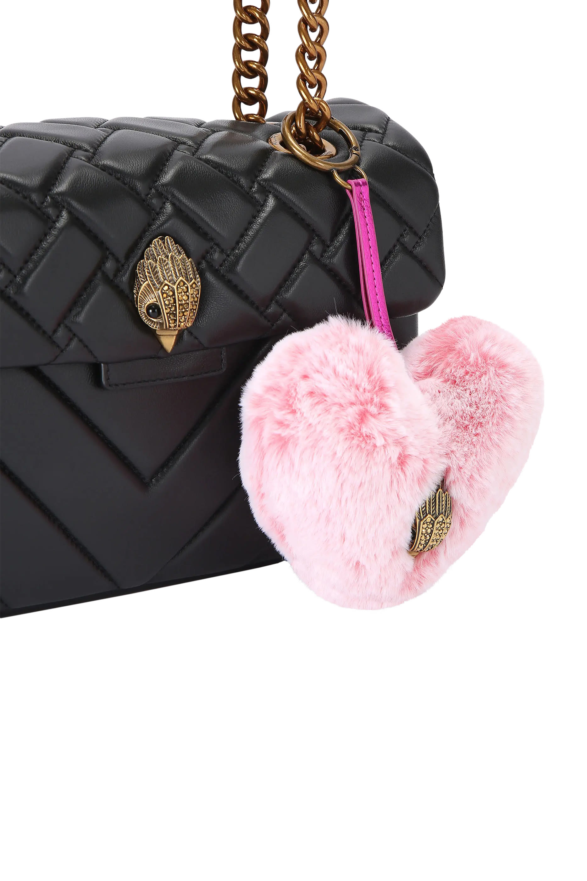 حلية بتصميم قلب أف فرو