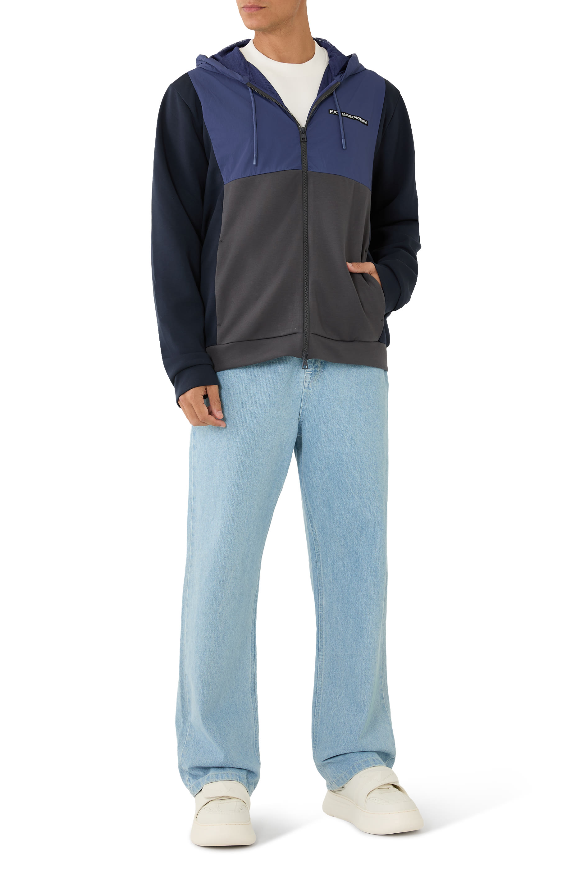 هودي رياضية مقسمة بألوان 