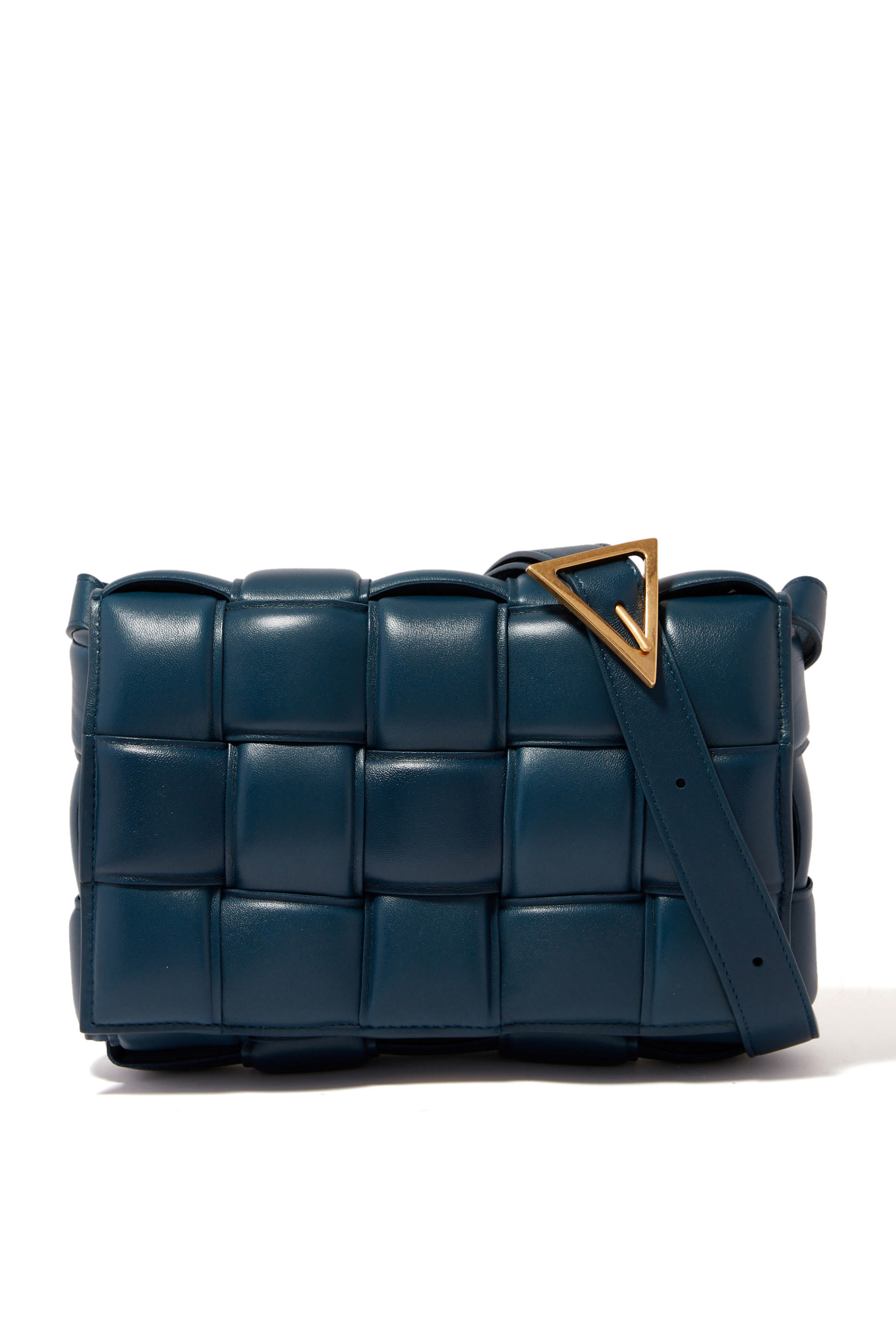 حقيبة كروس بودي كاسيت مبطنة بتصميم مجدول