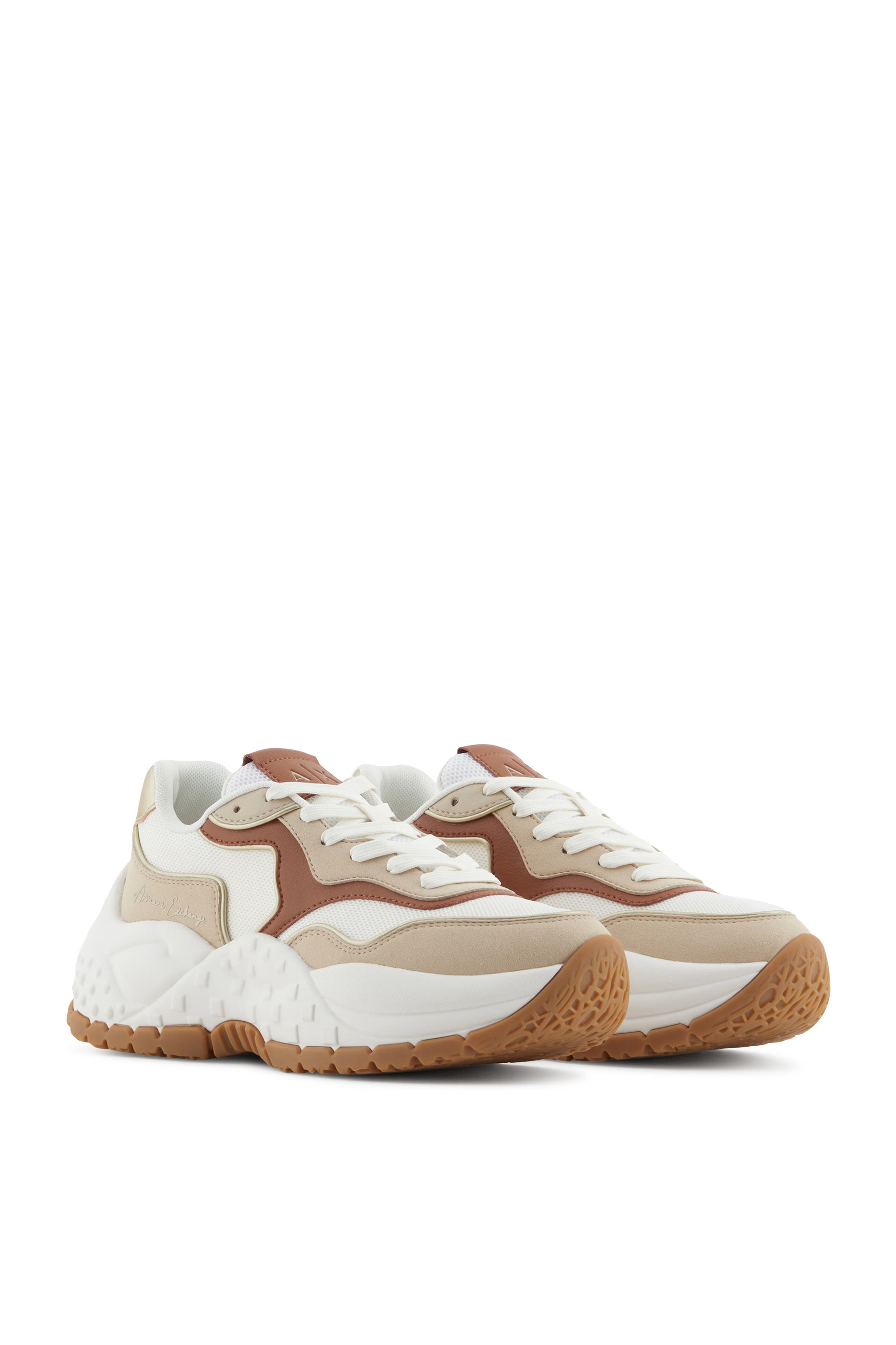 سنيكرز فيدار بشعار الماركة