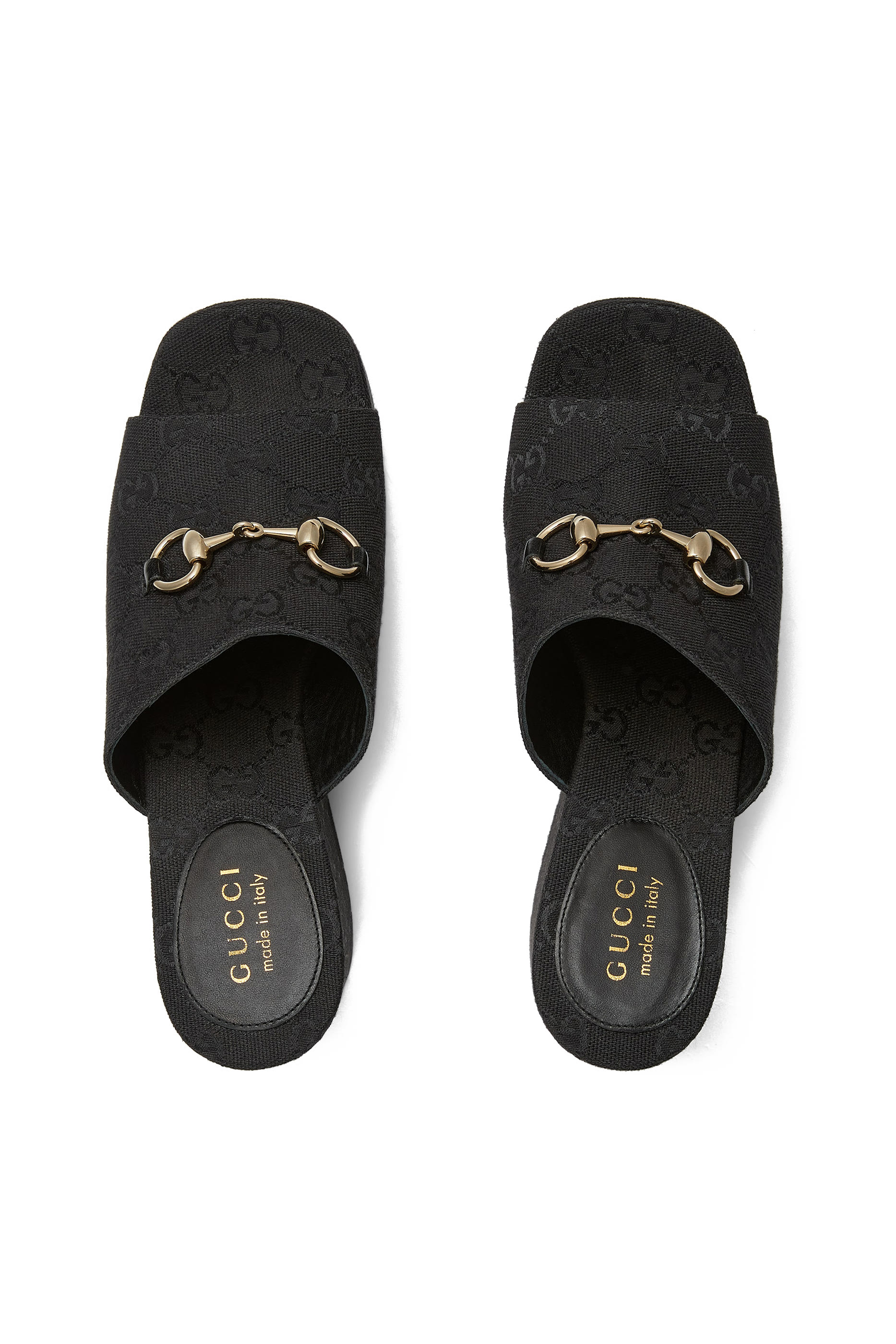 صندل بنعل ويدج 60 وحلية شعار الماركة