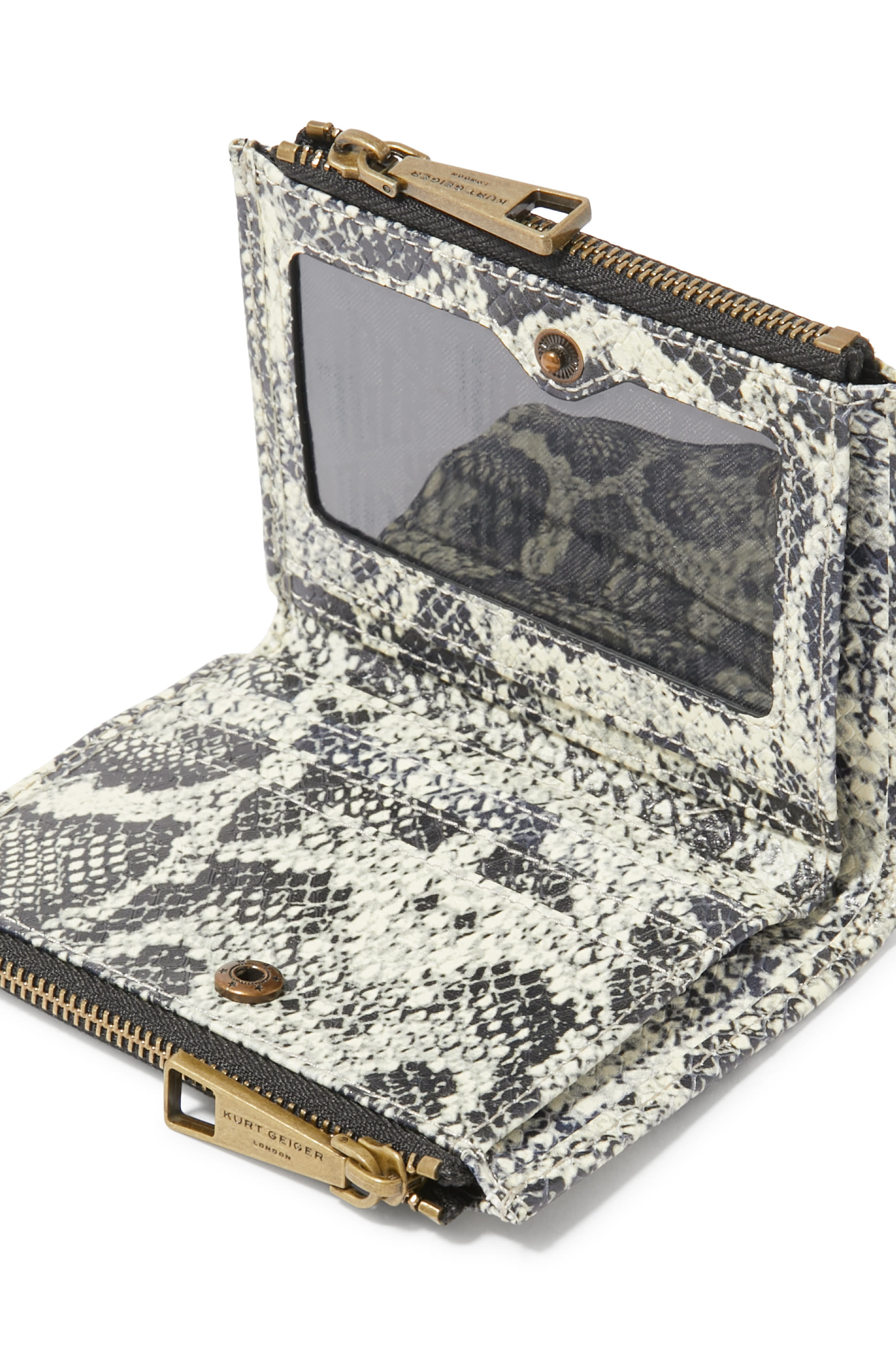 محفظة تشيلسي