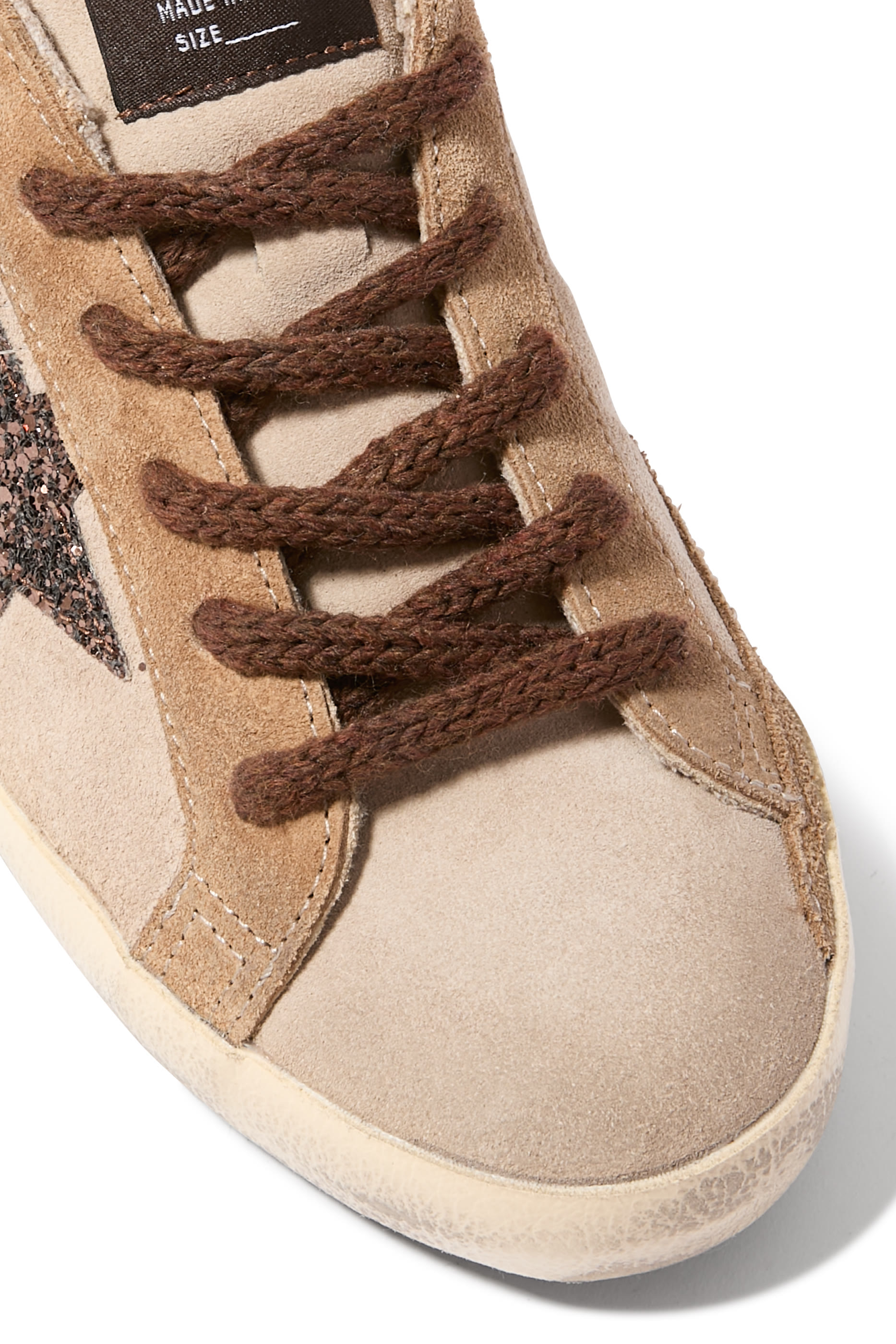 سنيكرز سوبر ستار