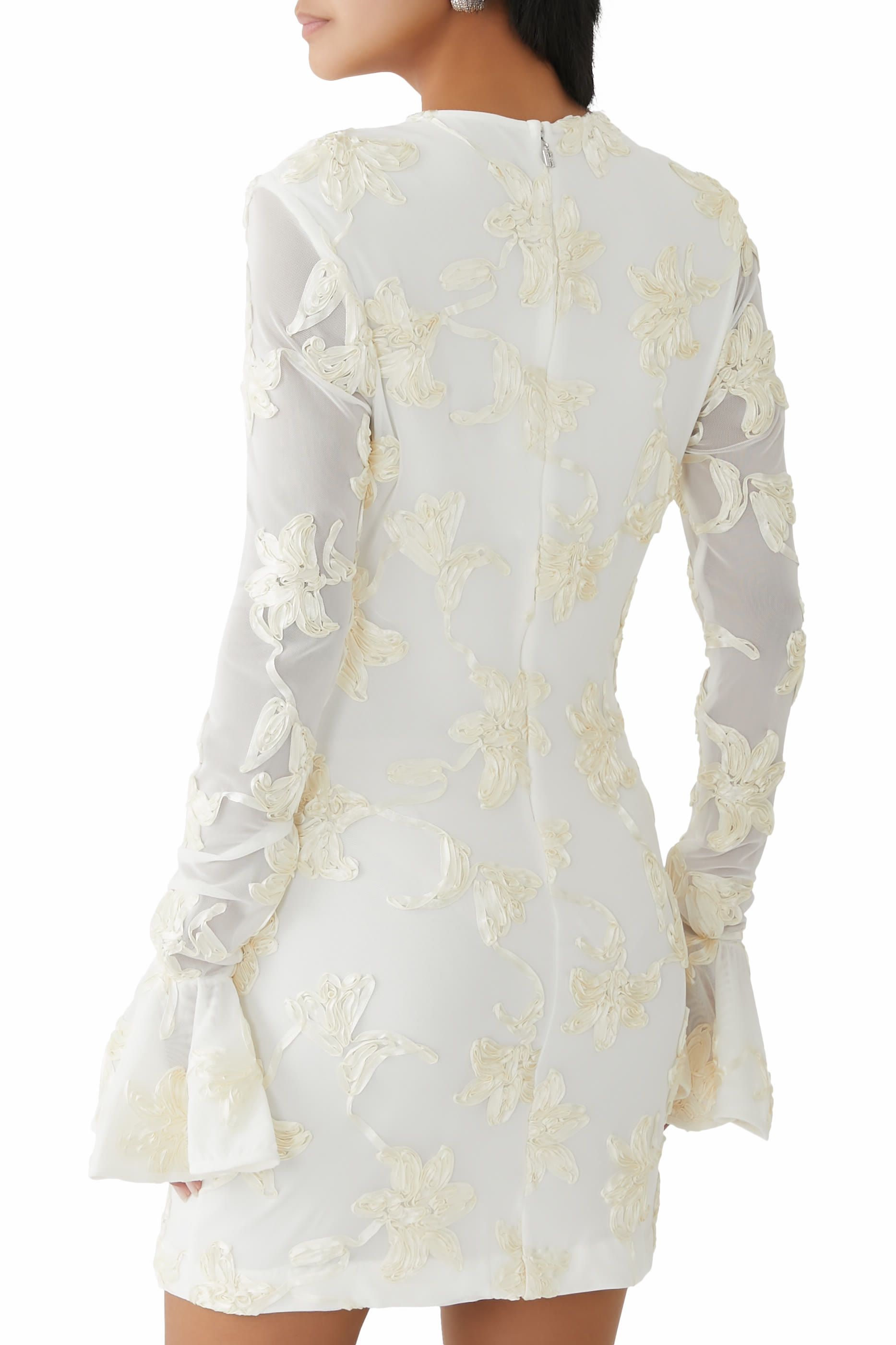 مزين قصير مزين بأزهار قماش شبكي