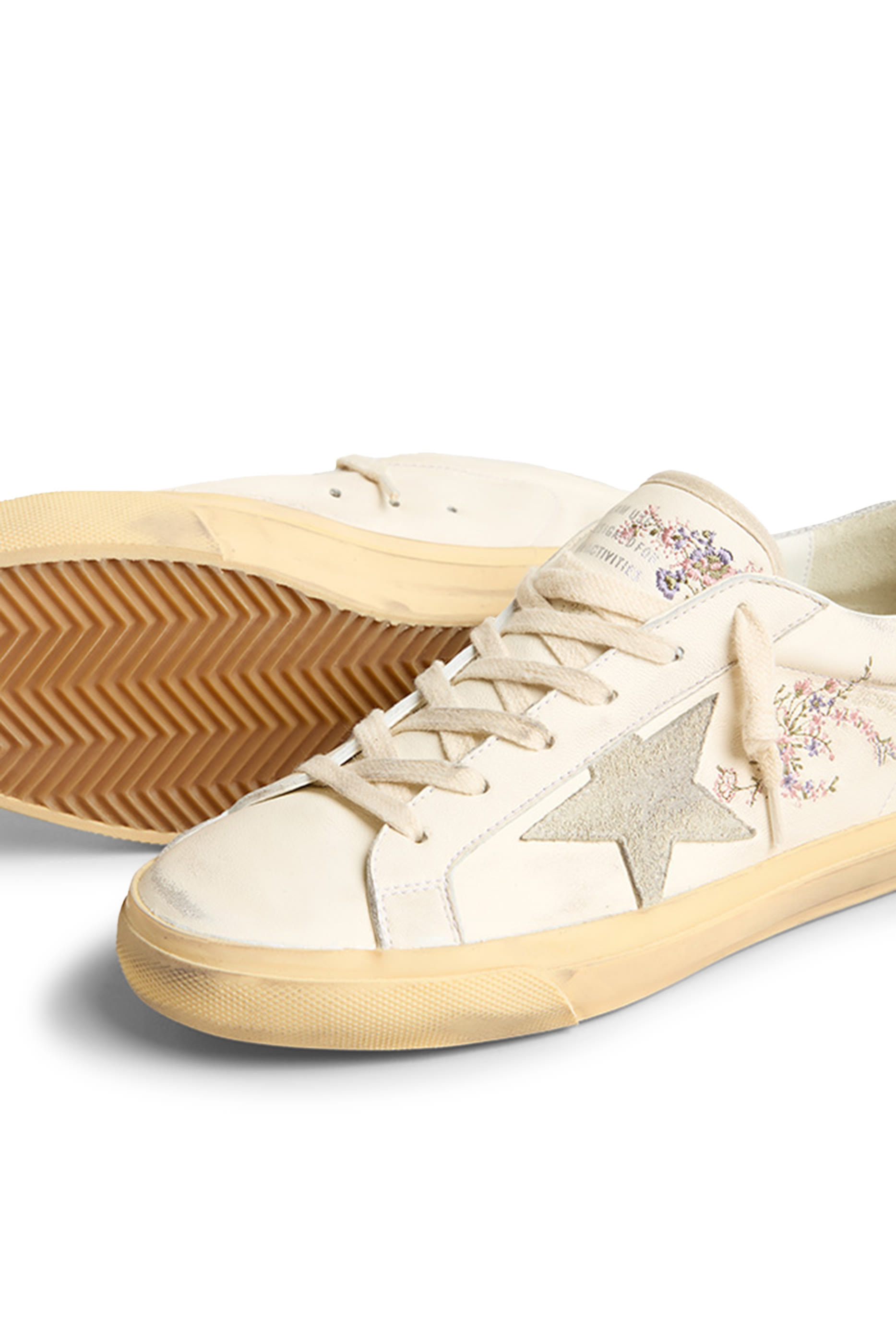 سنيكرز سوبر ستار