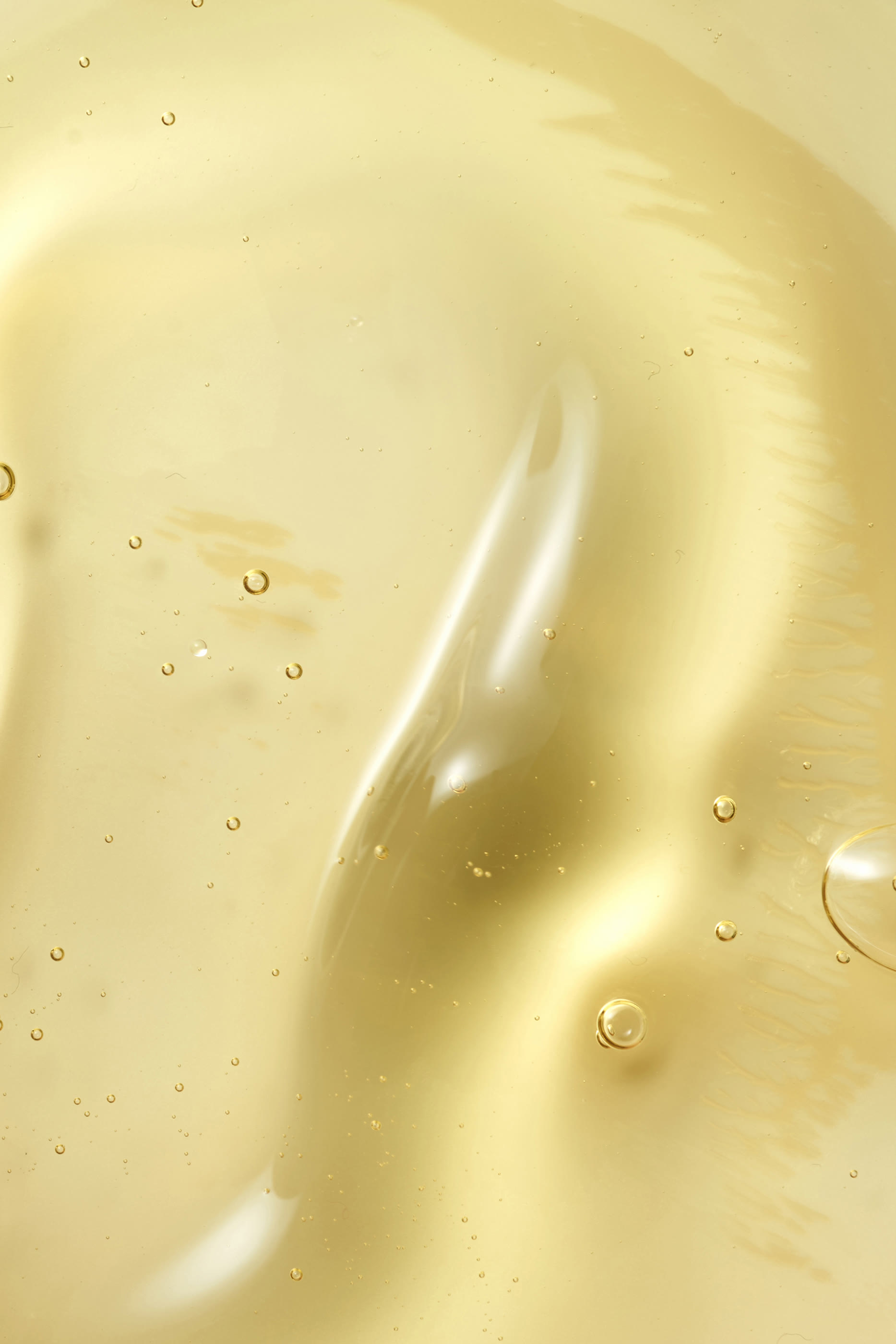 غسول الزيت المغذي