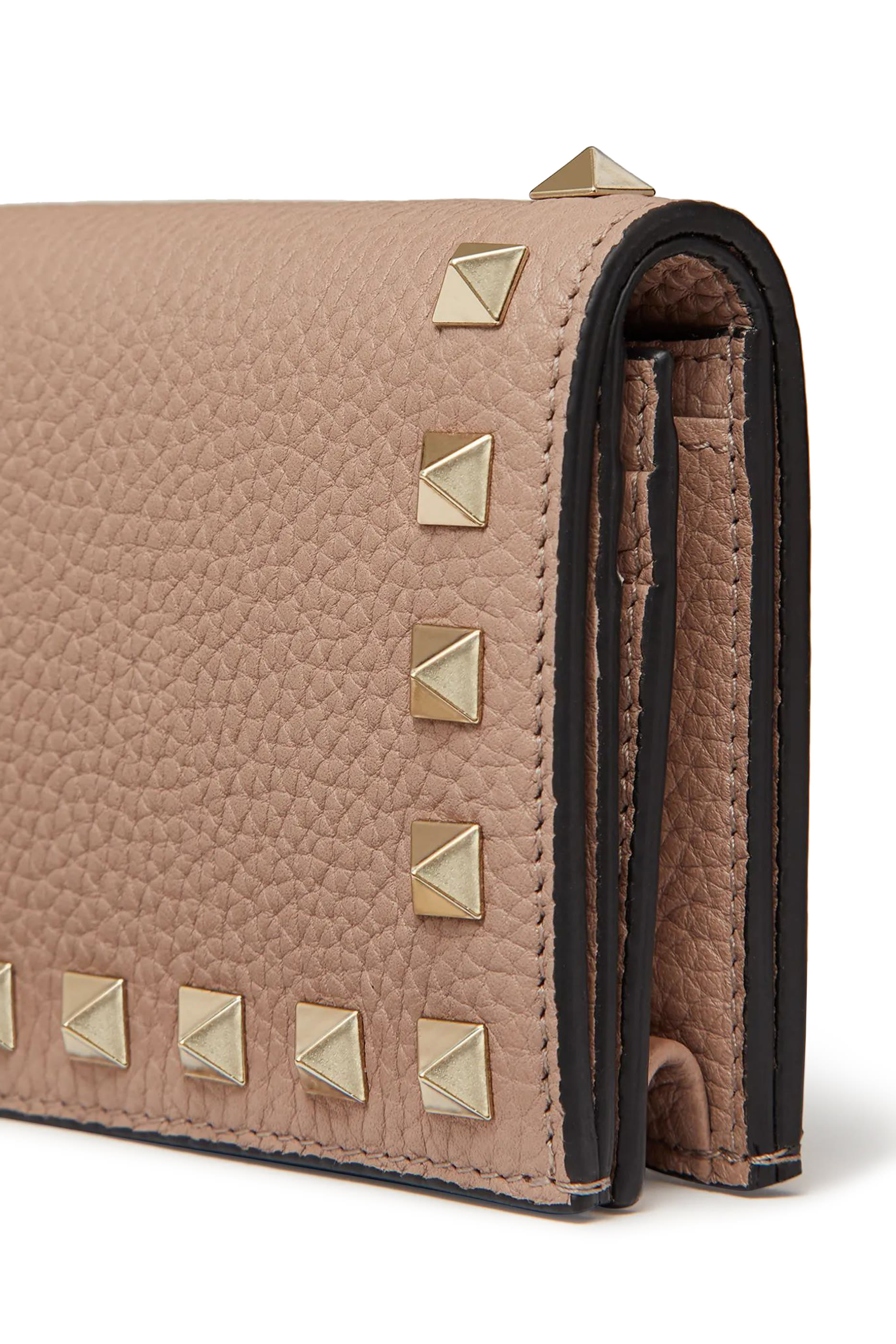 محفظة فالنتينو غارافاني جلد بحلي هرمية