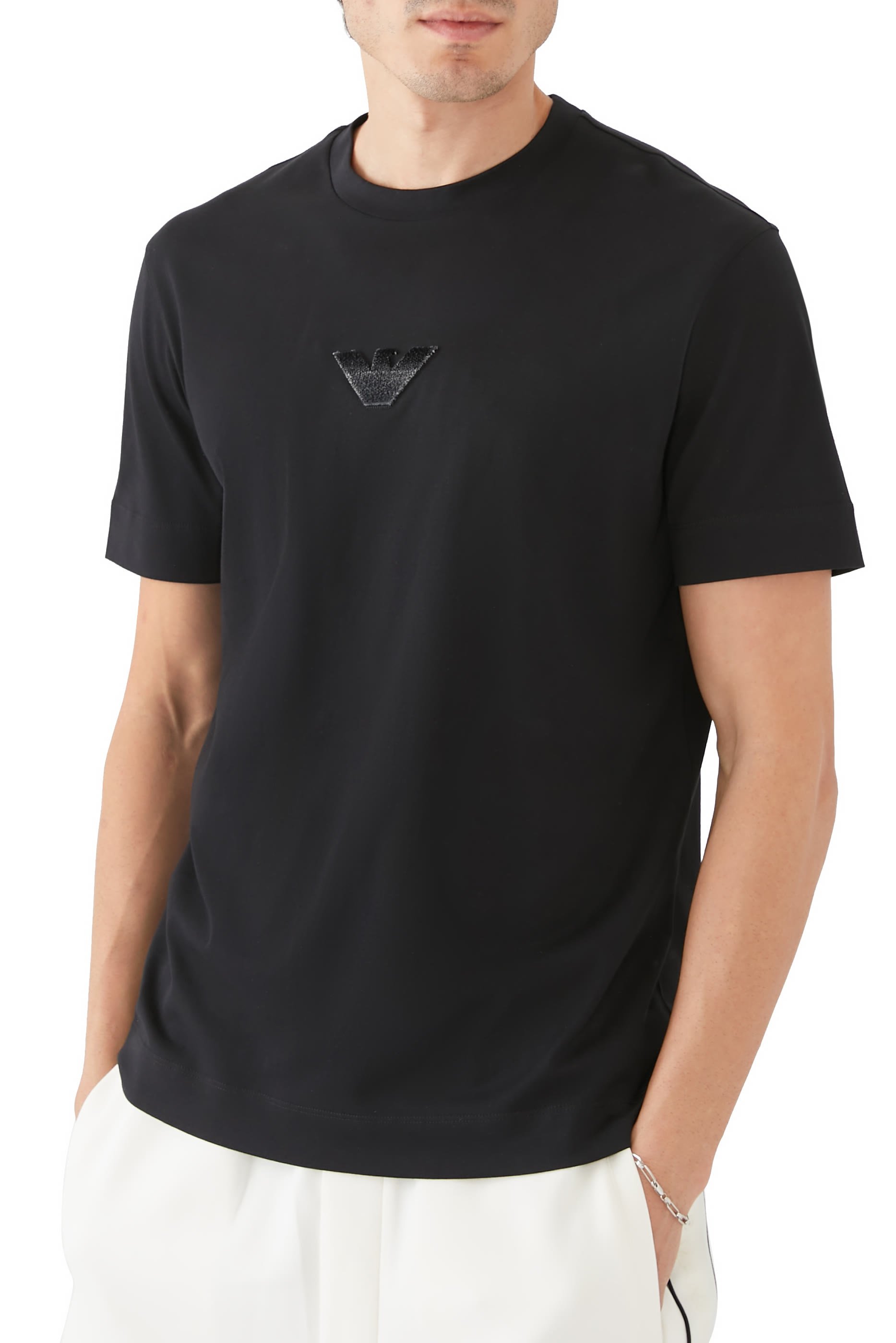 تيشيرت بشعار الماركة صغير الحجم