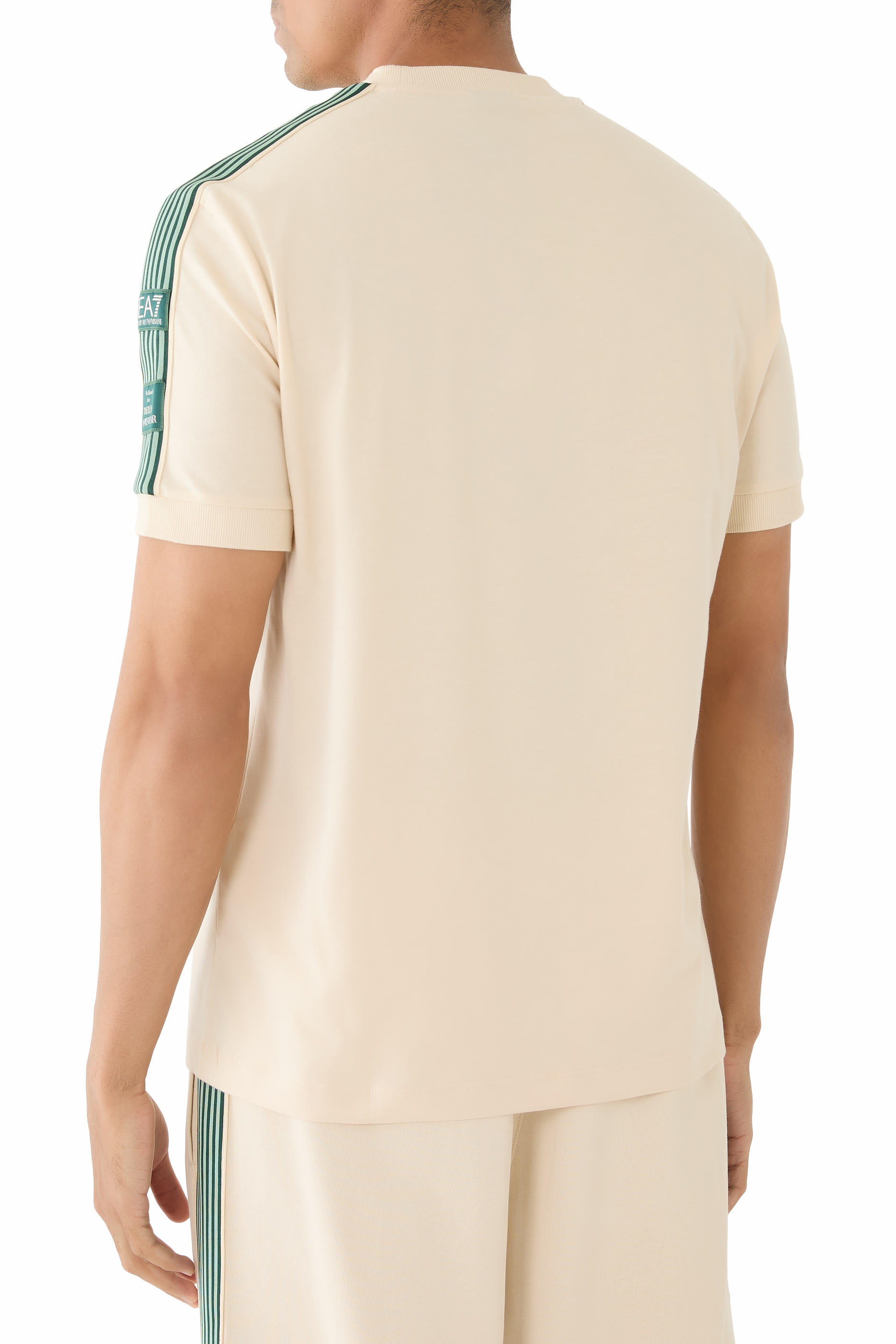 تيشيرت بشعار الماركة قطن