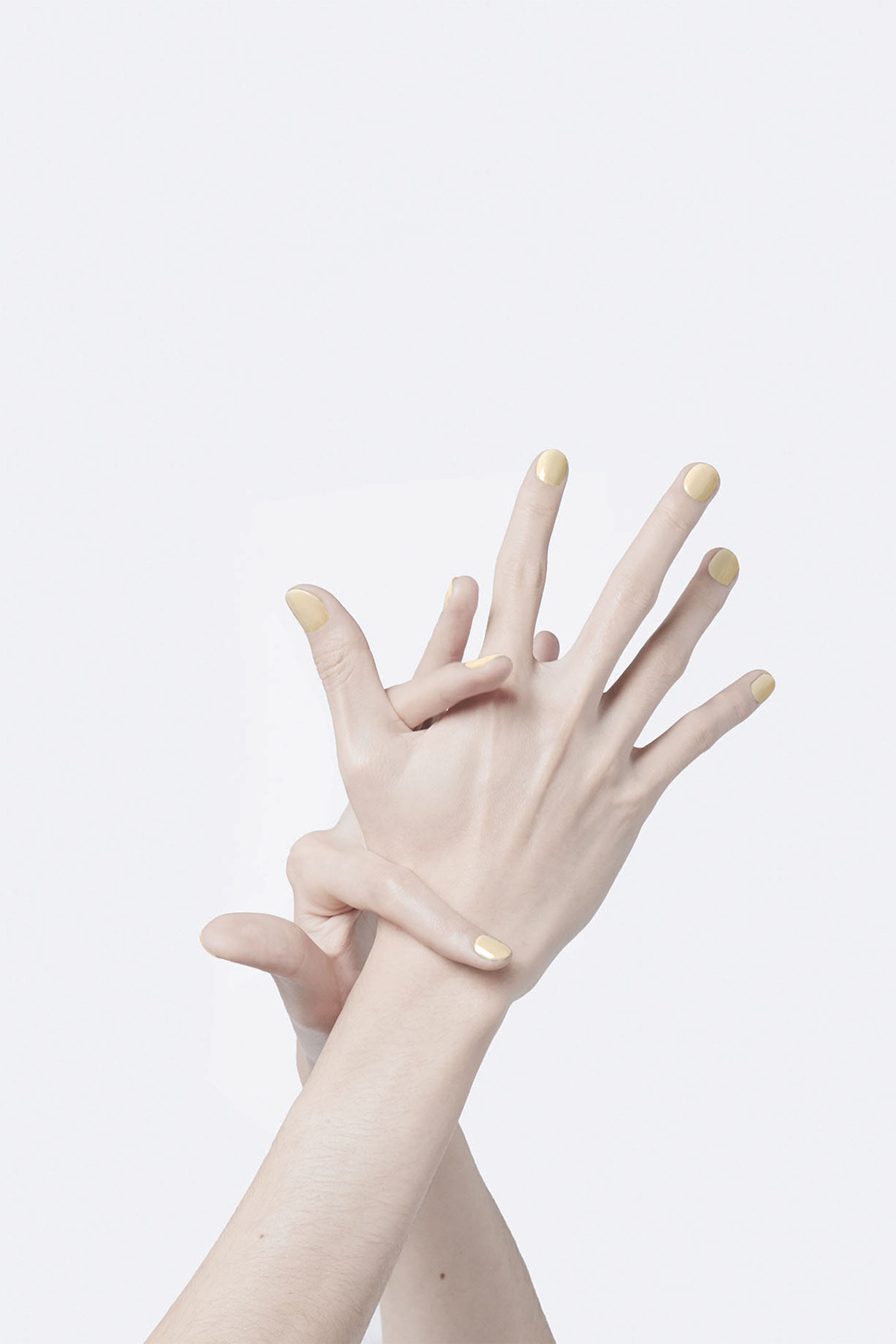 طلاء أظافر فيرنيه اونجل