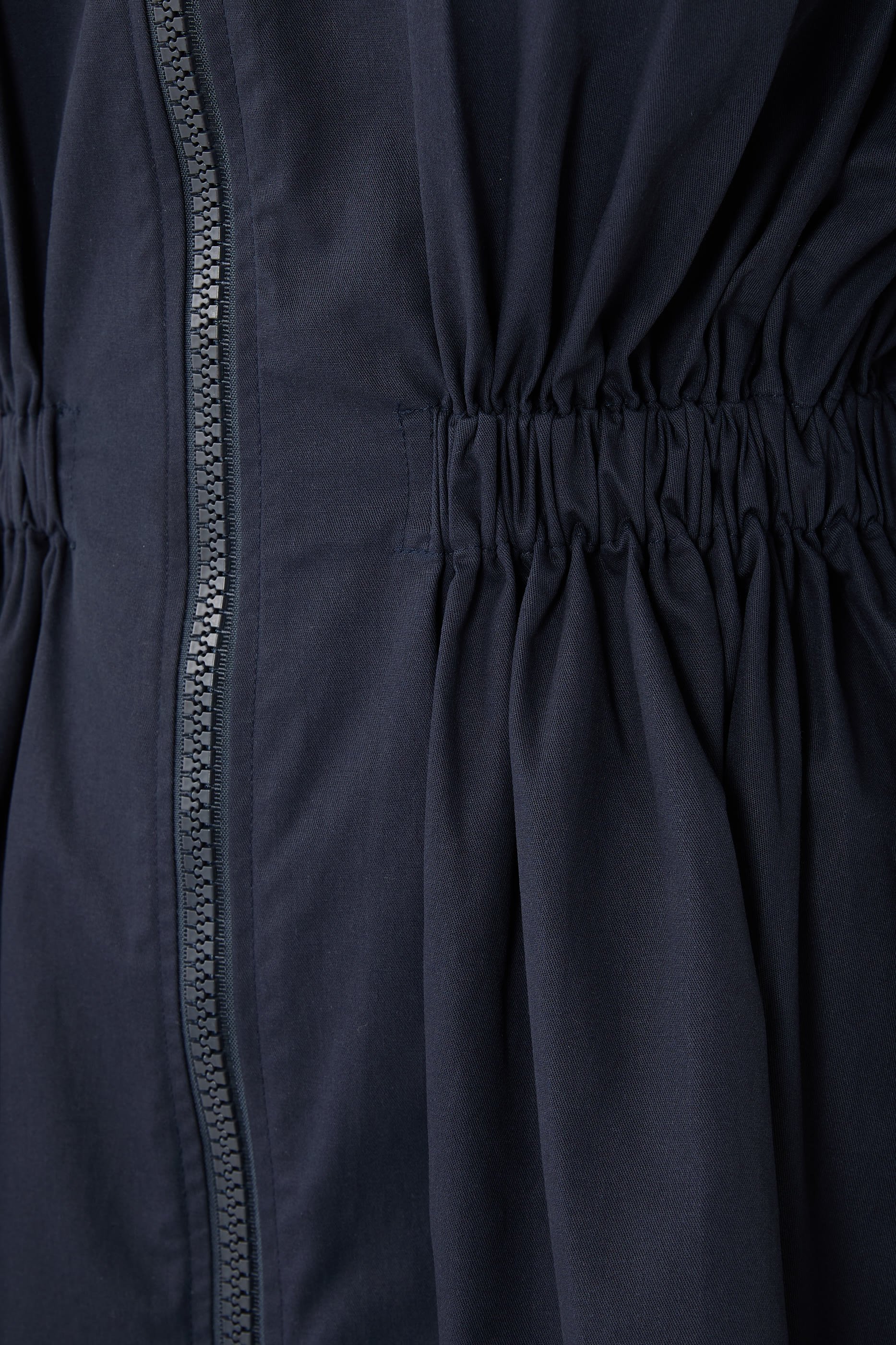 فستان إيفاندر قصير