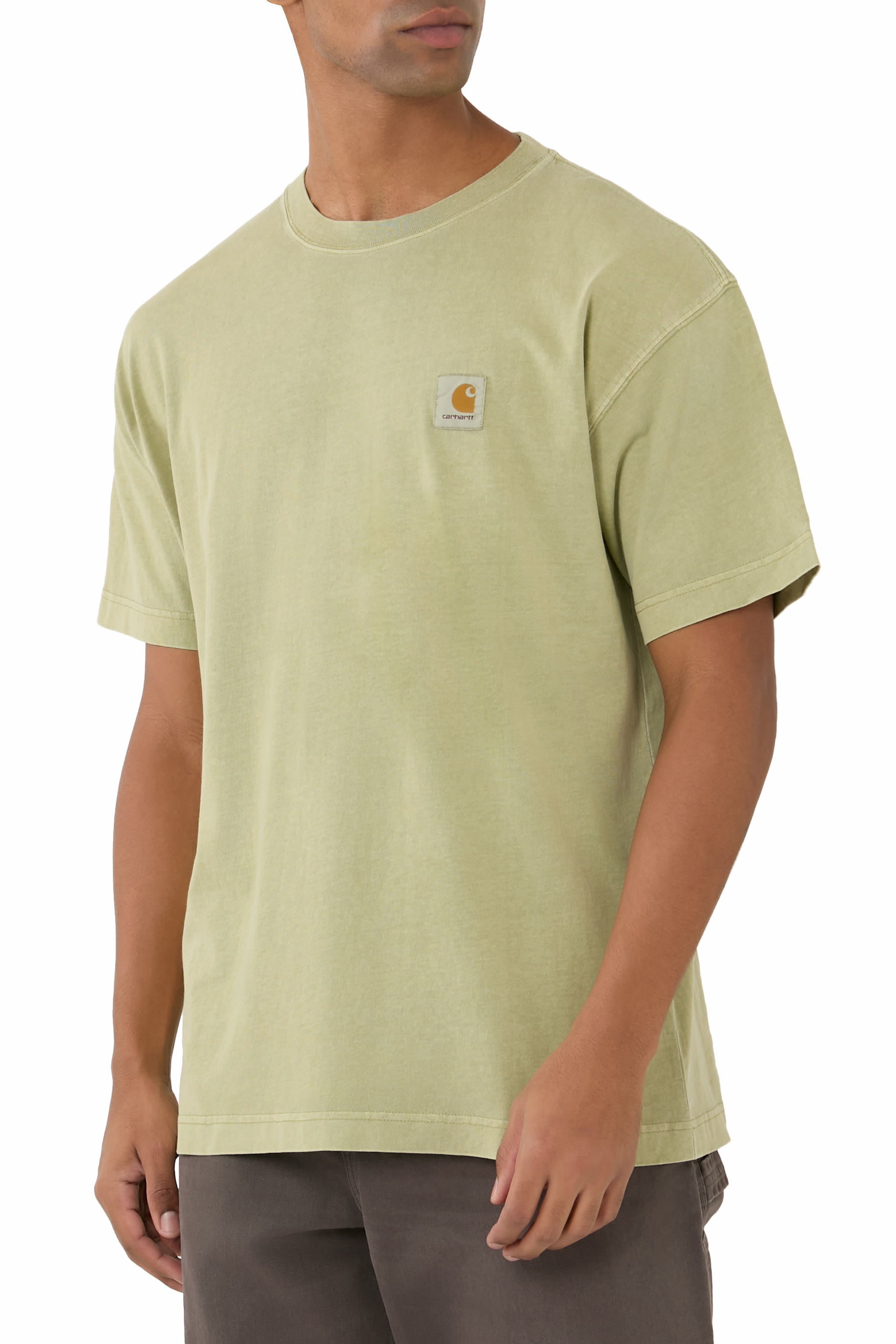 تيشيرت نيلسون بأكمام قصيرة