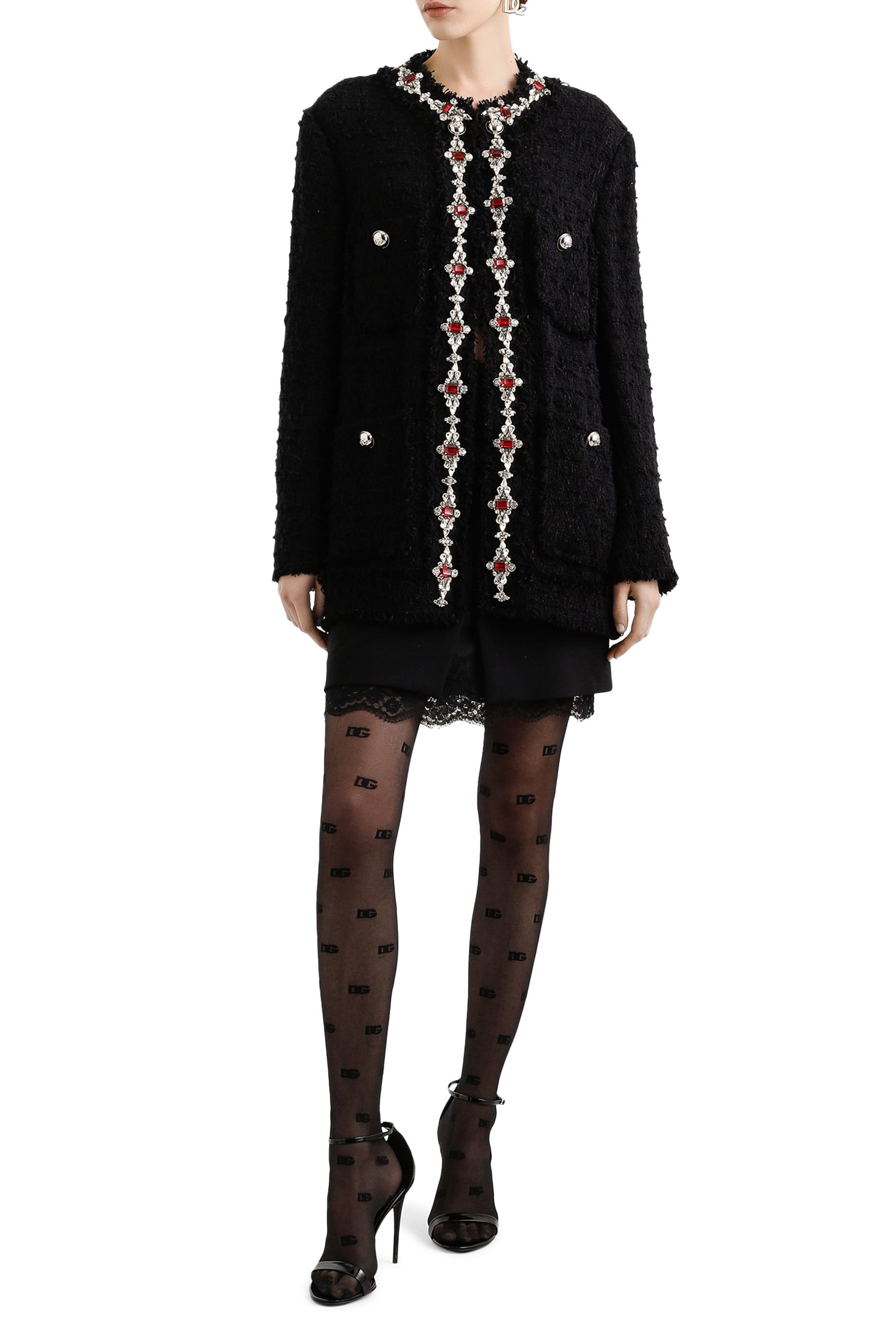 تنورة قصيرة صوف بحافة دانتيل