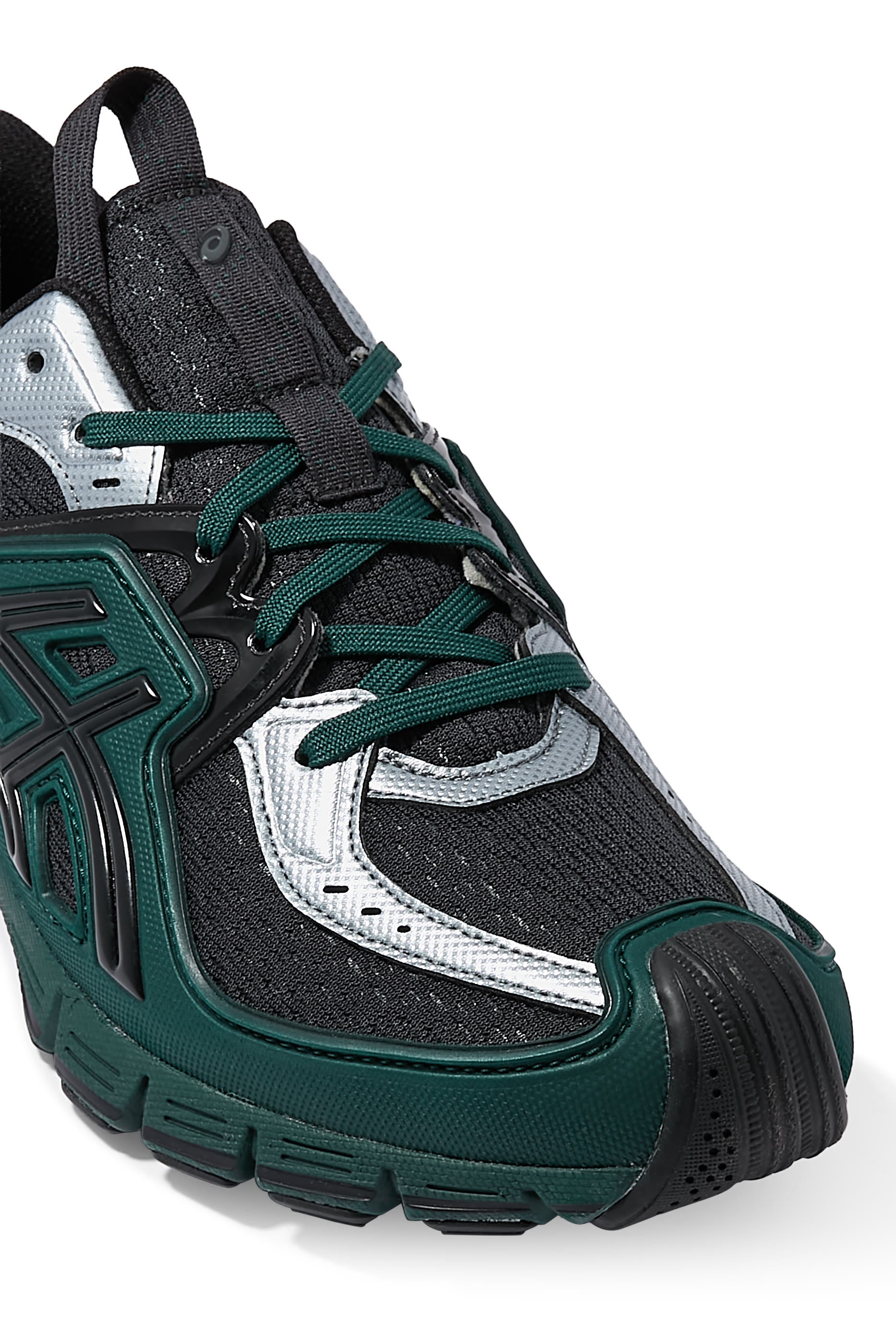 سنيكرز يو بي 12 أس جيل أس دي لايت 